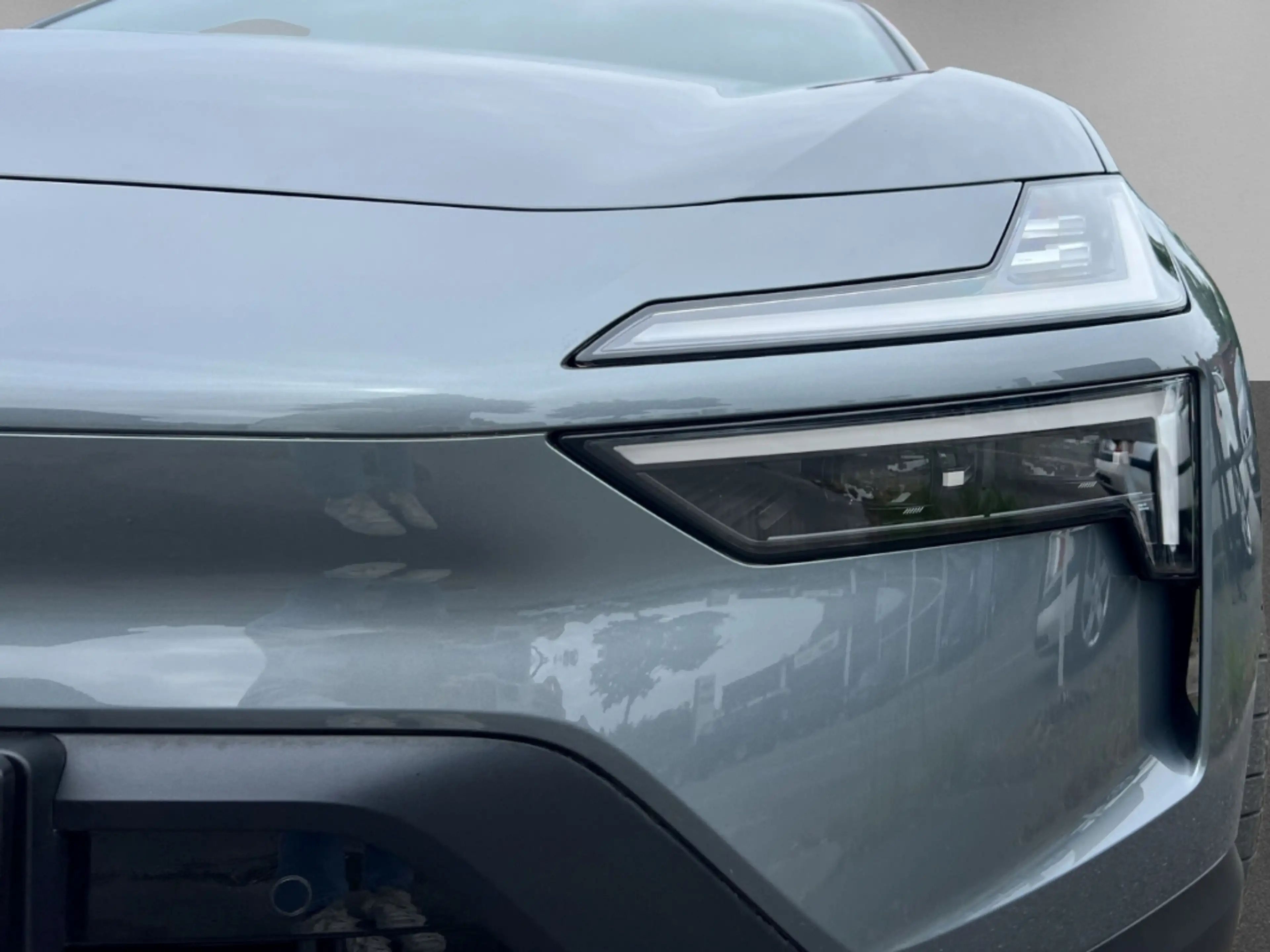 Polestar 4 200kW Long Range Single Pilot, Plus HUD StandHZG N — photo 8