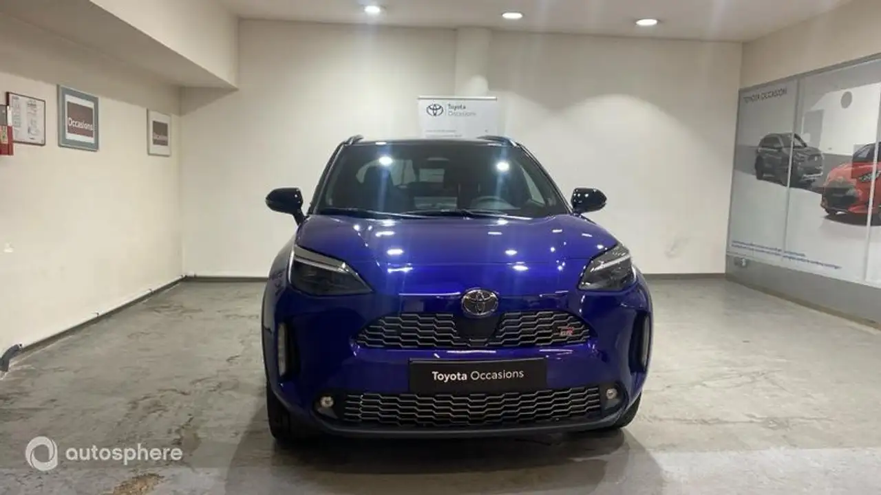 Toyota Yaris Yaris — photo 2