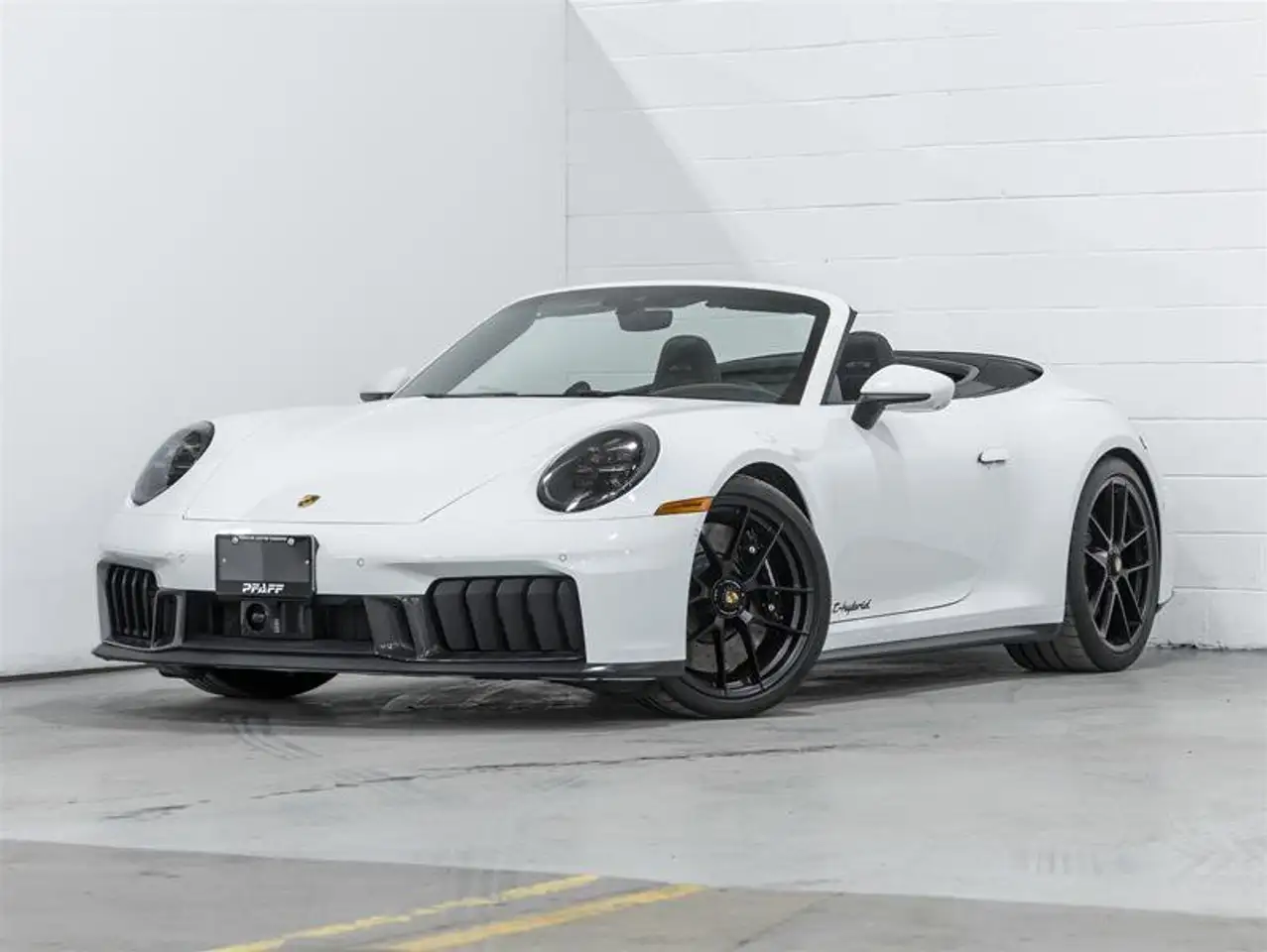 2025 Porsche 911