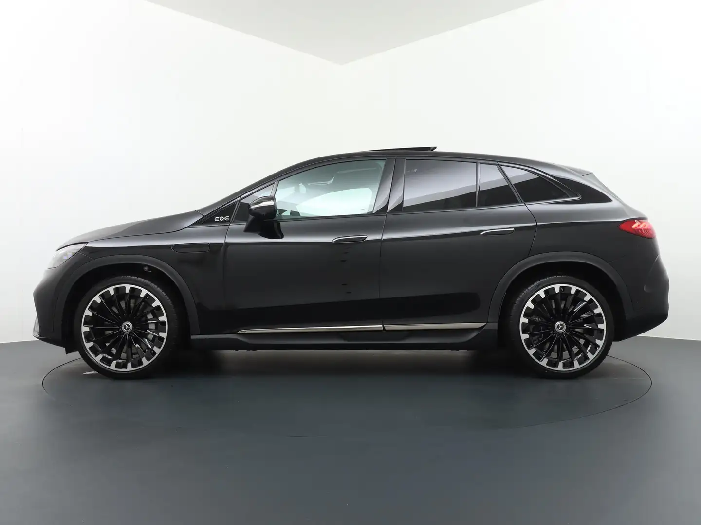 Mercedes-Benz EQE SUV 350+ Sport Edition Limited 96 kWh Accu | Panorama Černá - 2