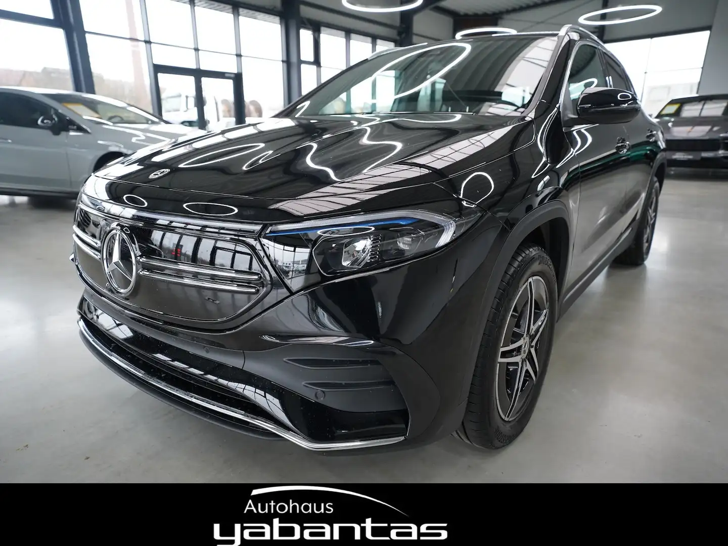 Mercedes-Benz EQA 300 4M AMG Kamera MBUX Spur.-Asiss. Ambientenbeleu Noir - 1