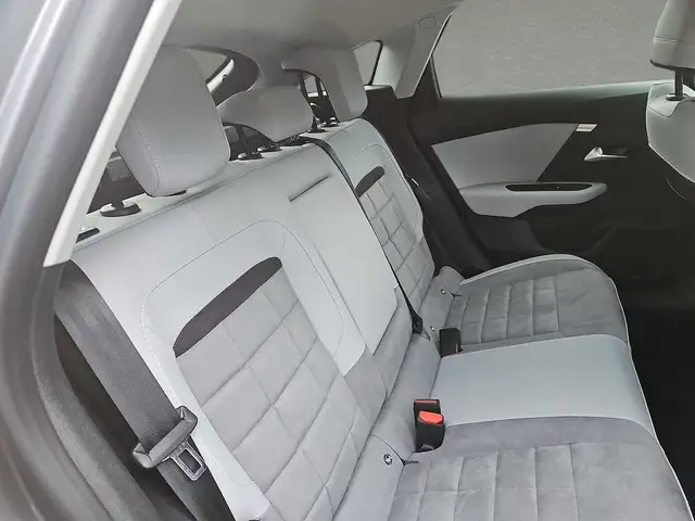 Citroen C4 view 8