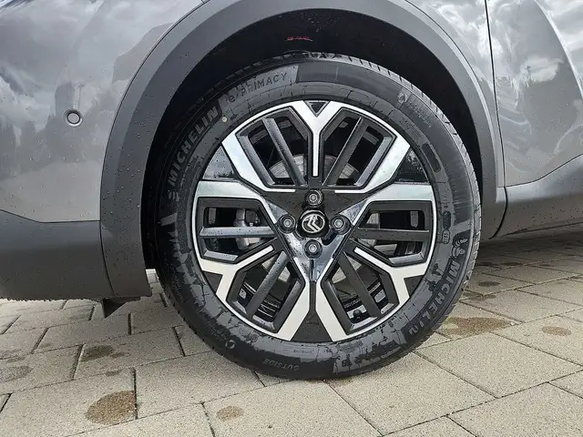 Citroen C4 view 9