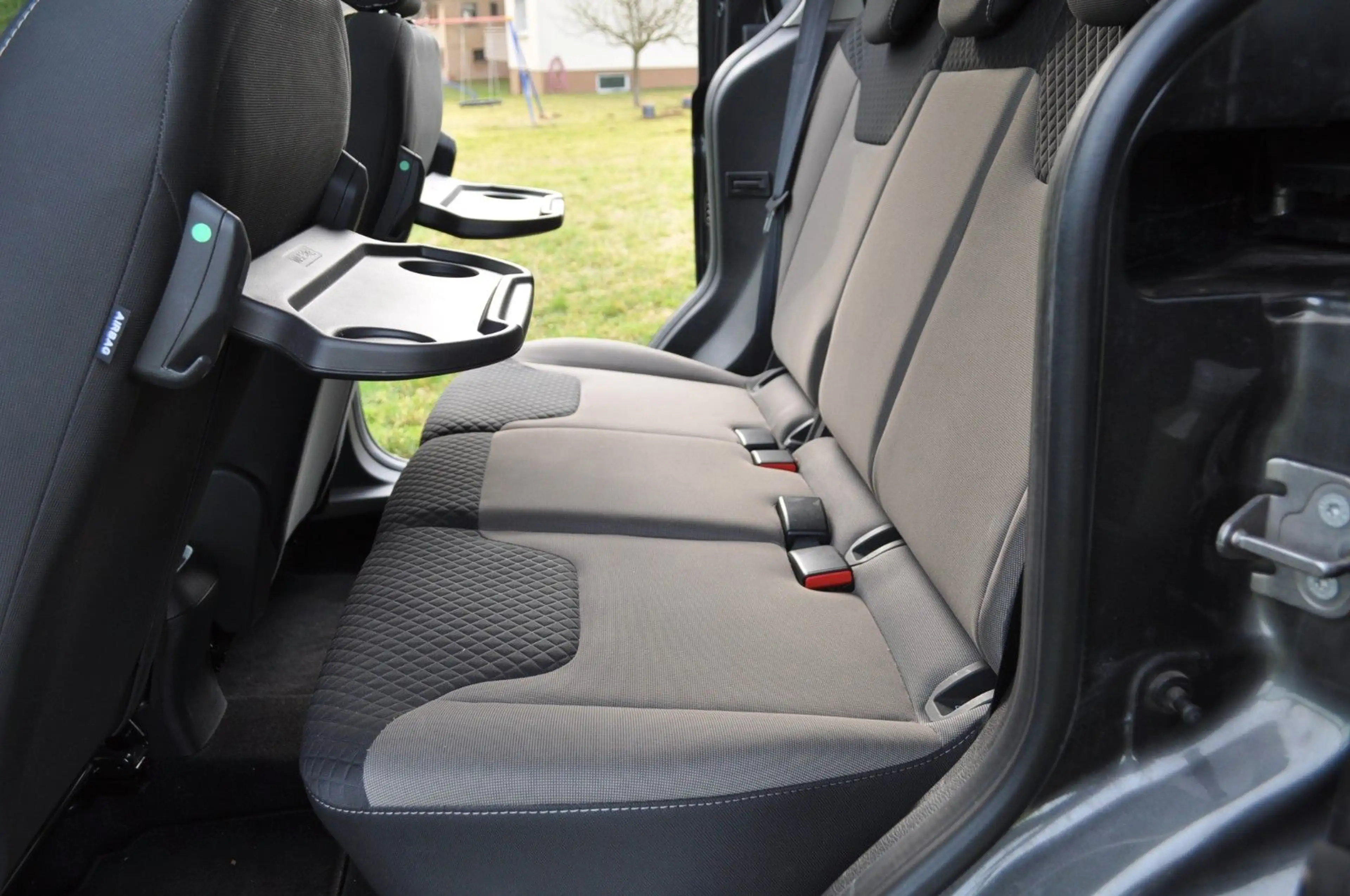 Ford Tourneo Courier Titanium * 58.000 Km * — photo 11