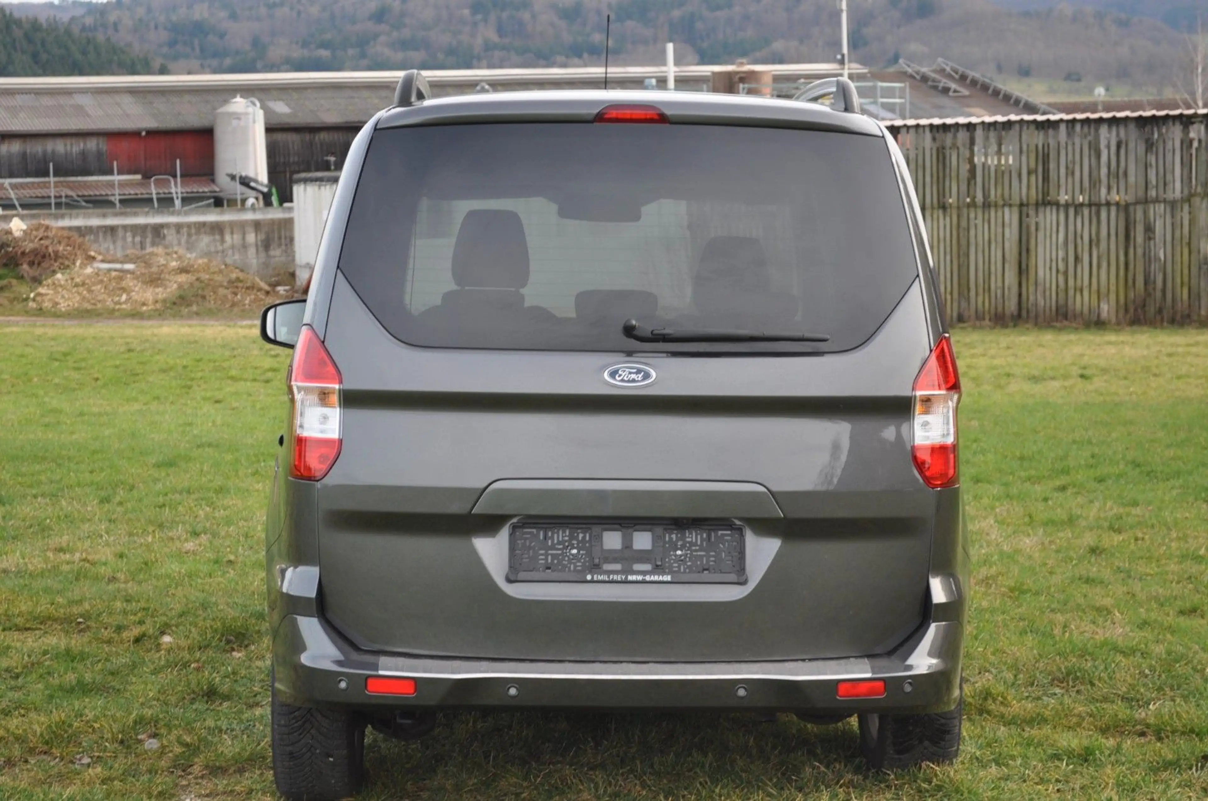 Ford Tourneo Courier Titanium * 58.000 Km * — photo 7