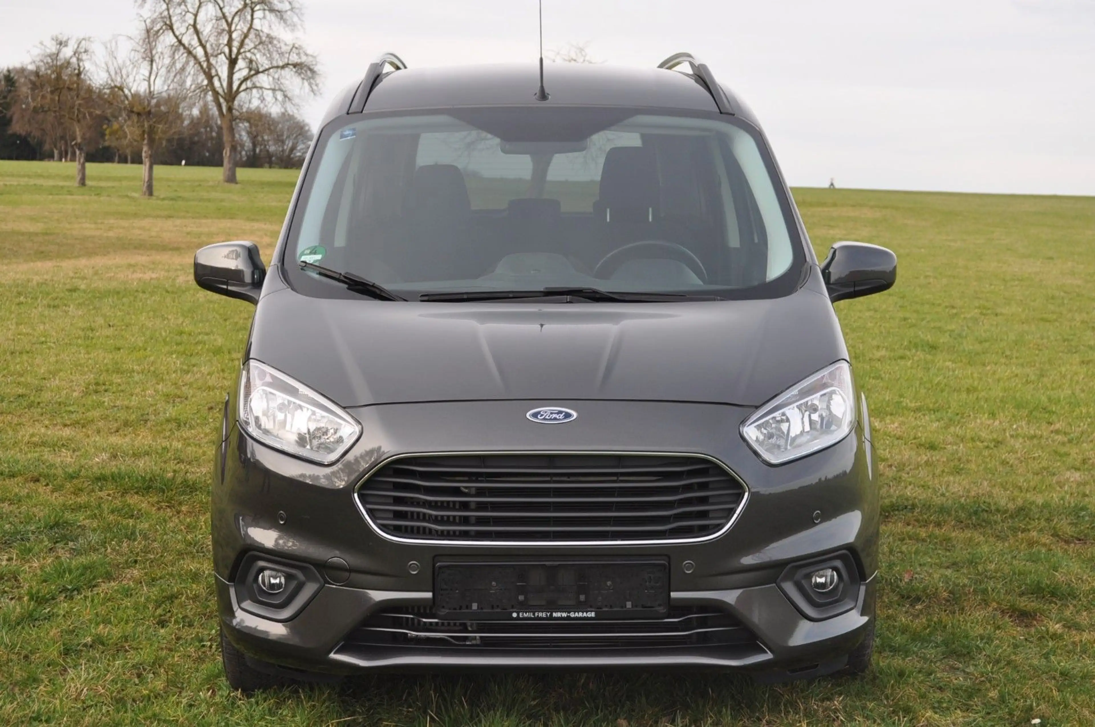 Ford Tourneo Courier Titanium * 58.000 Km * — photo 2