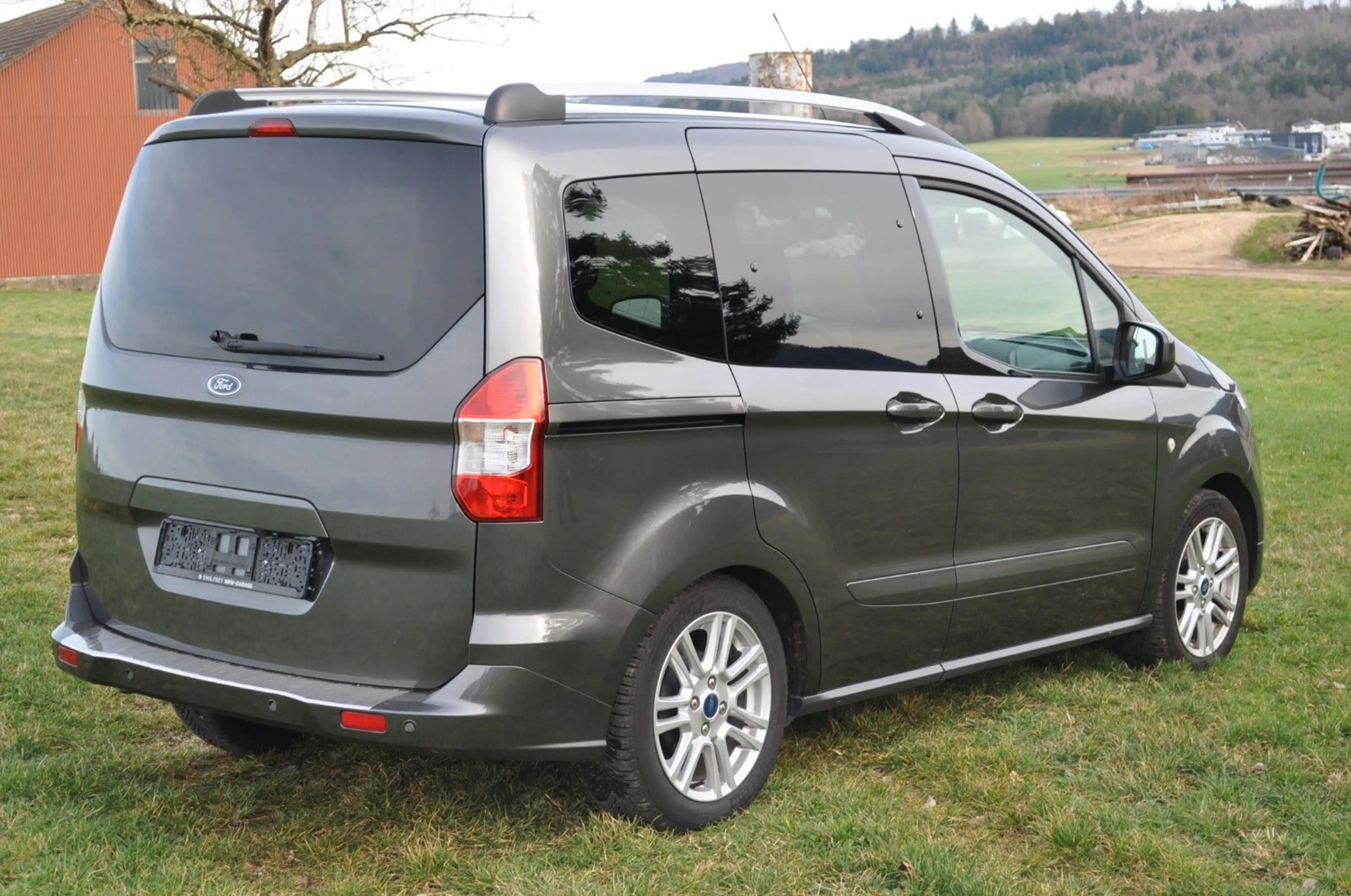 Ford Tourneo Courier Titanium * 58.000 Km * — photo 6
