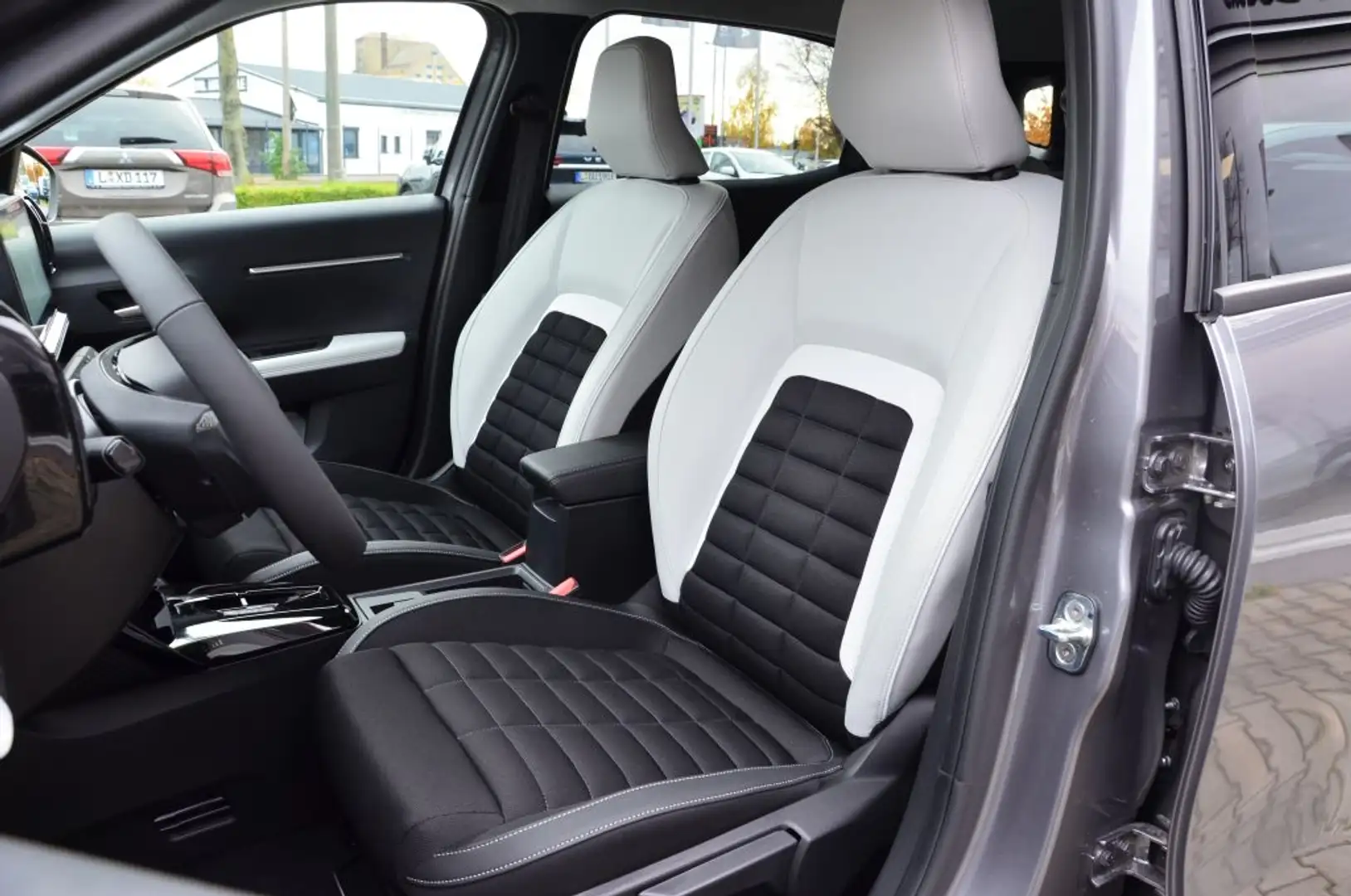 Citroen C3 Aircross Hybrid 145 MAX - 2