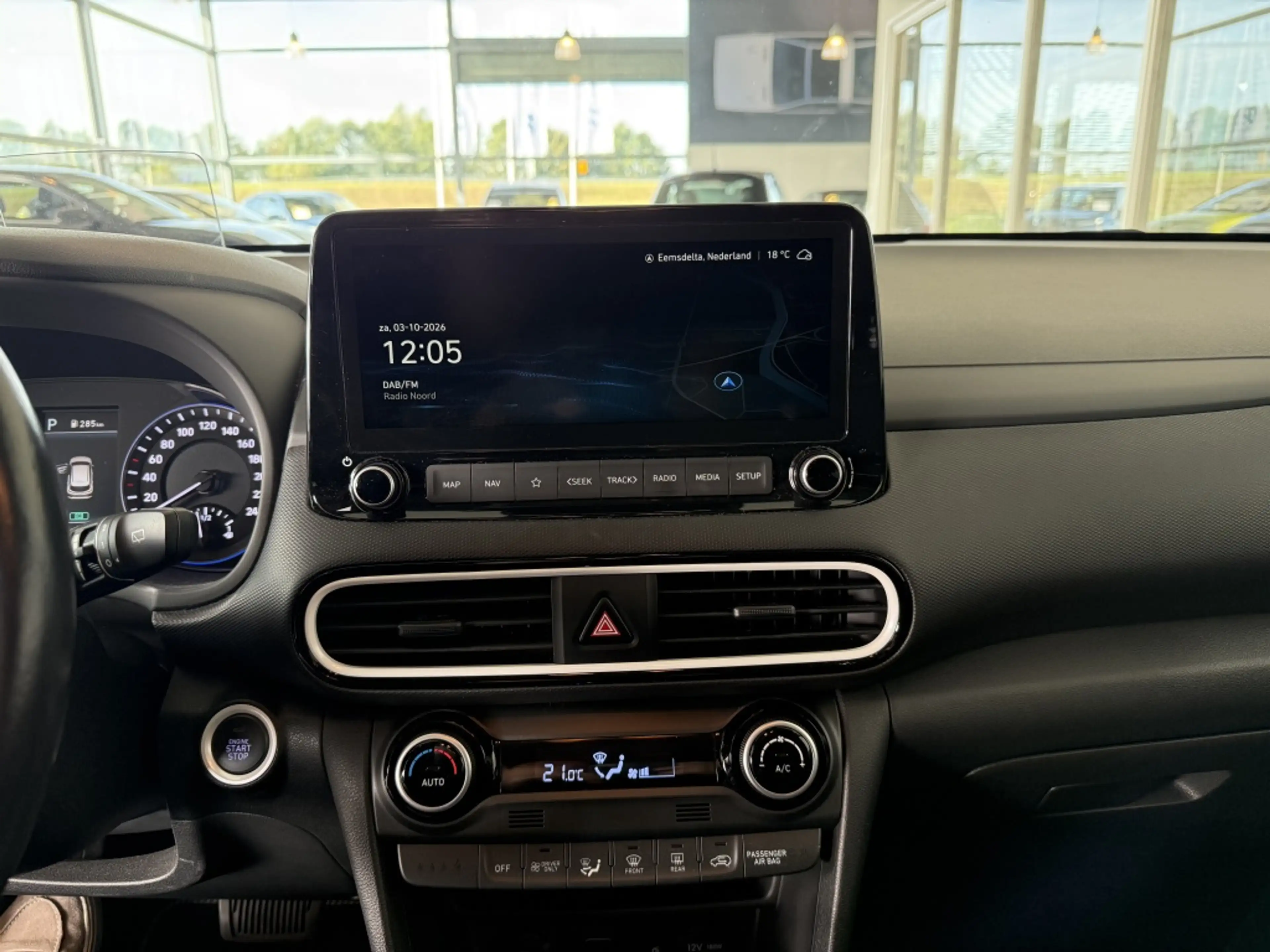 Hyundai KONA 1.6 GDI HEV Premium — photo 13