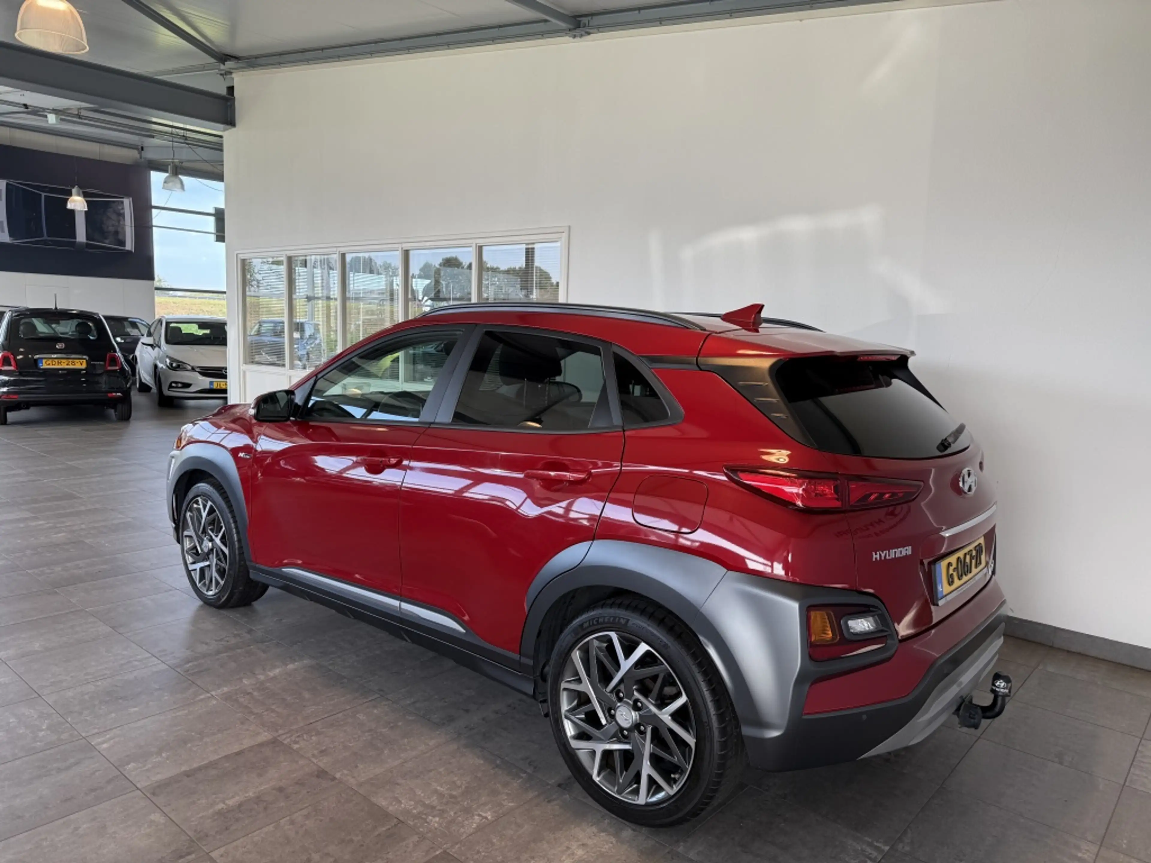 Hyundai KONA 1.6 GDI HEV Premium — photo 4