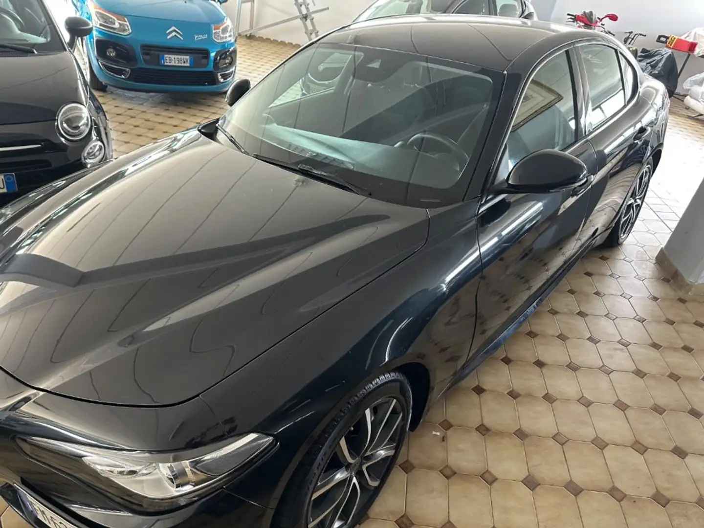 Alfa Romeo Giulia 2.2 Turbodiesel  AT8 Super S Noir - 1