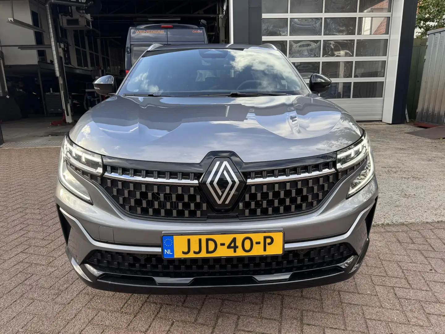 Renault Austral 1.3 160pk EDC Iconic+Harman Kardon&Trekhaak!! Grijs - 2