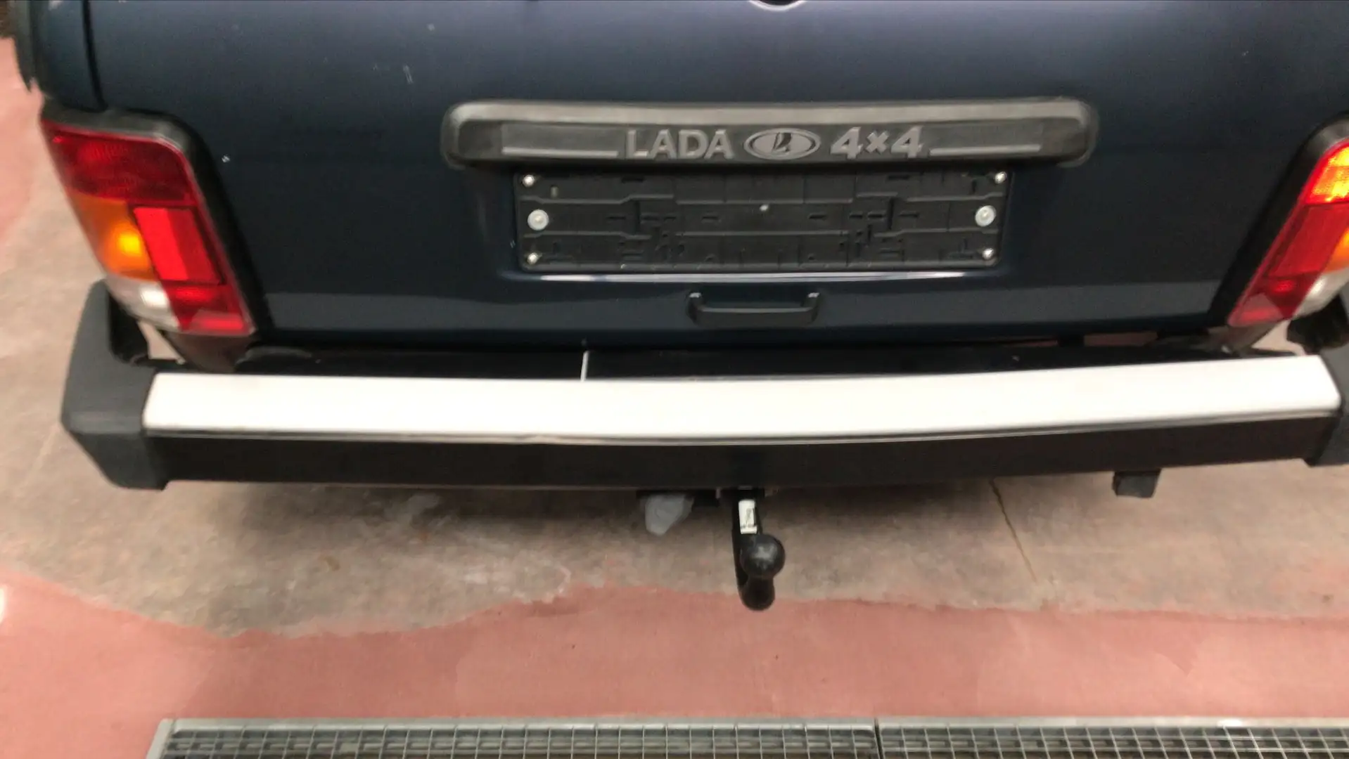 Lada Niva Niva 1.7i Norma LPG Grün - 1