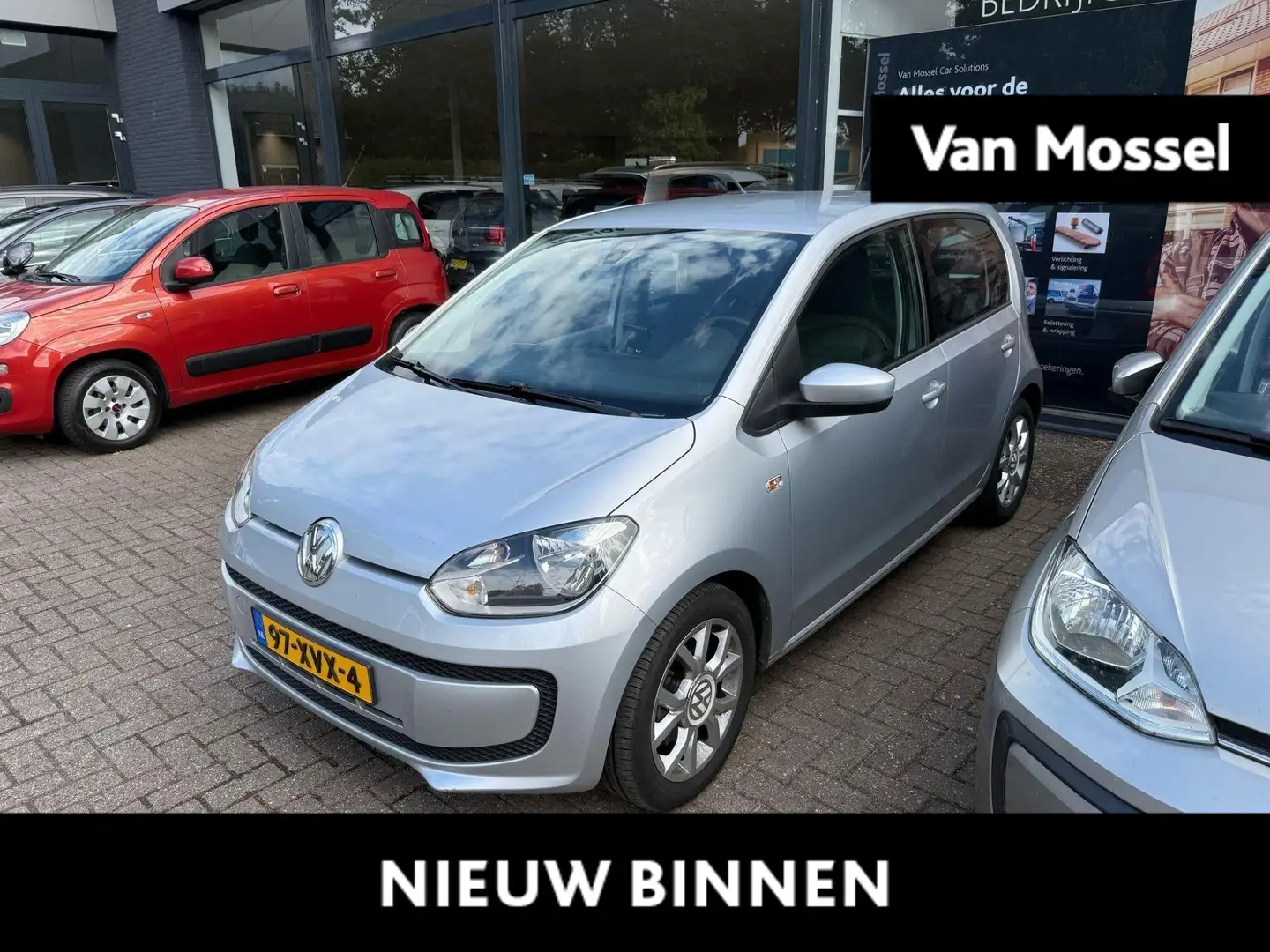 Volkswagen up! 1.0 move up! BlueMotion Grijs - 1