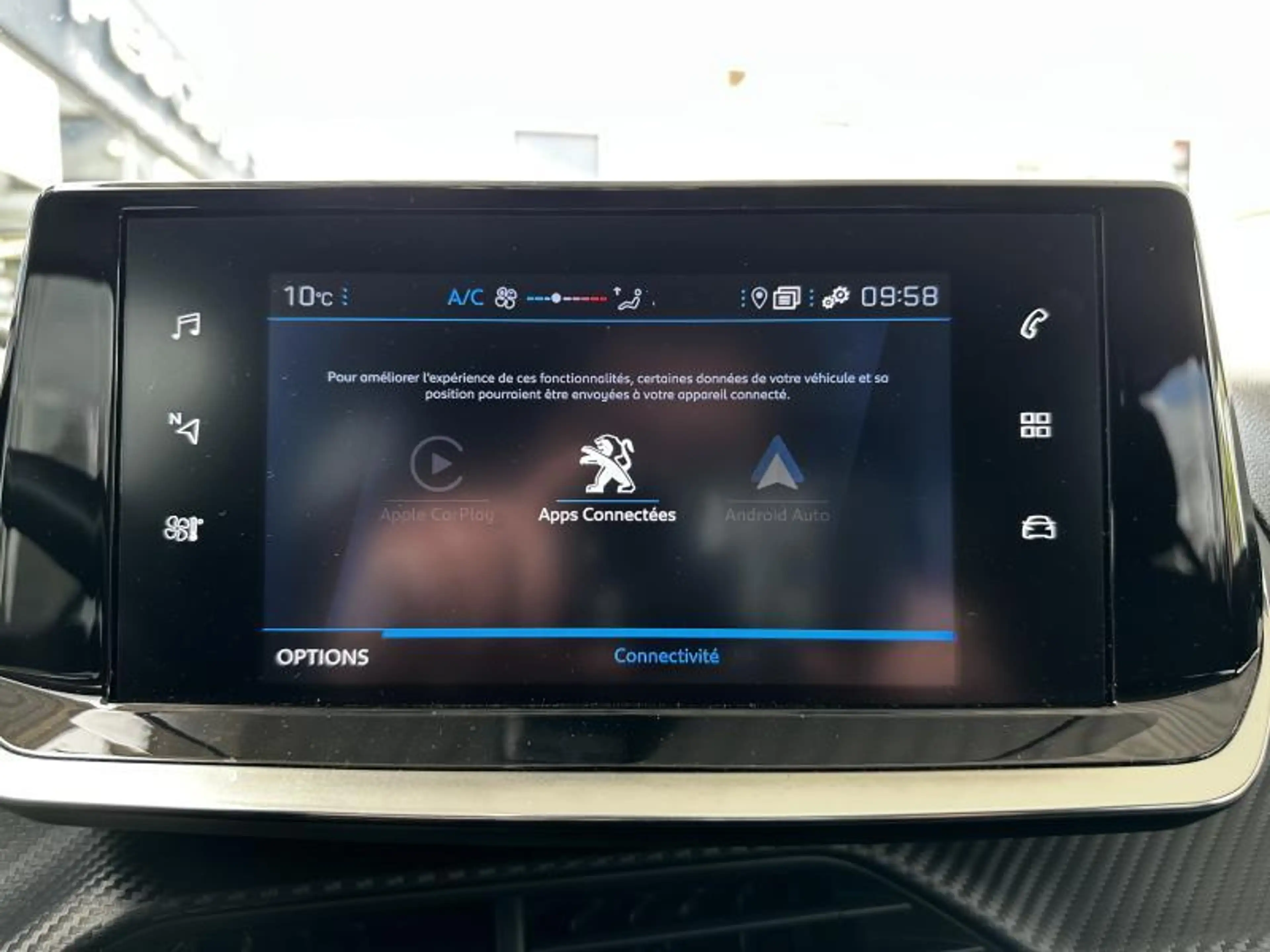 Peugeot 208 Style — photo 15