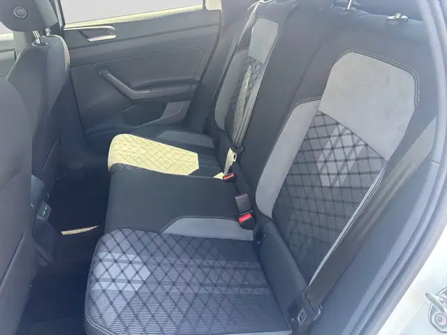 Volkswagen Taigo view 13
