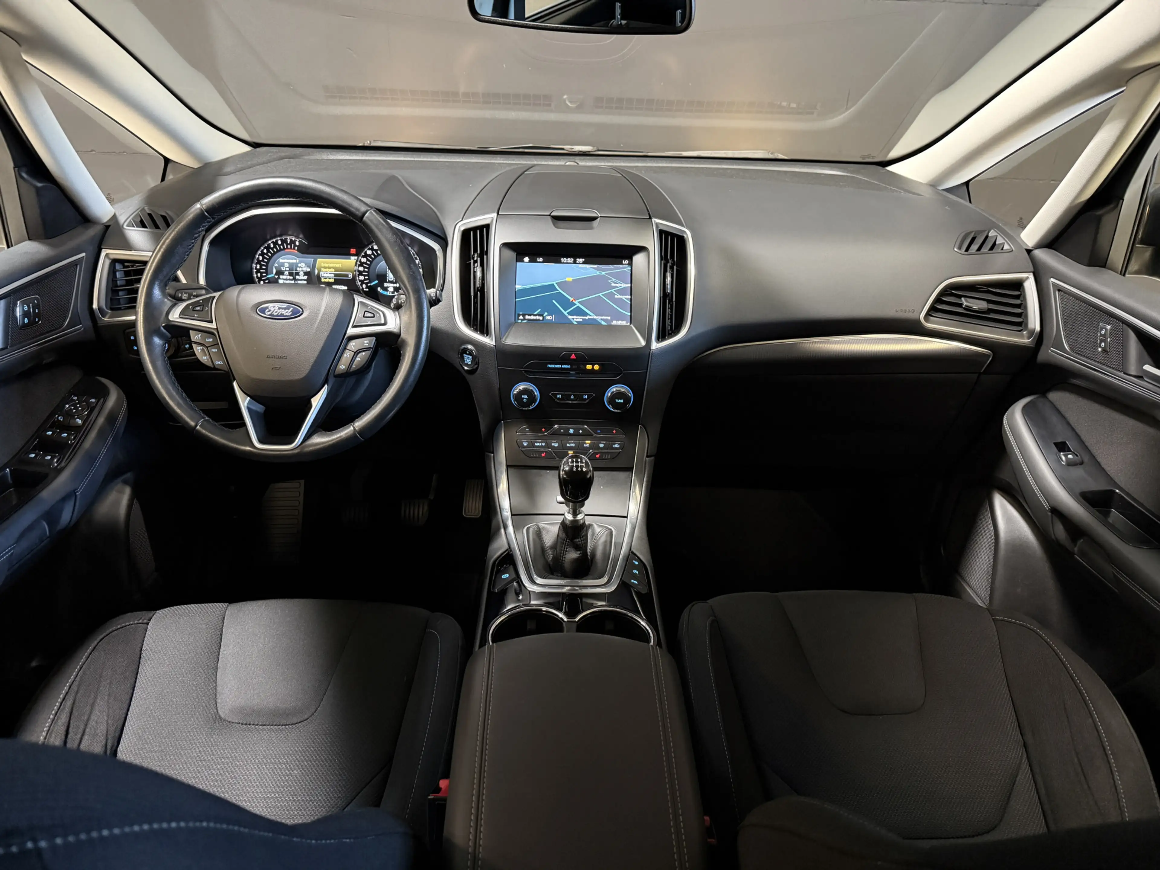 Ford S-Max 1.5 Titanium 7p. | Stoel/stuur verwarming | Trekha — photo 2