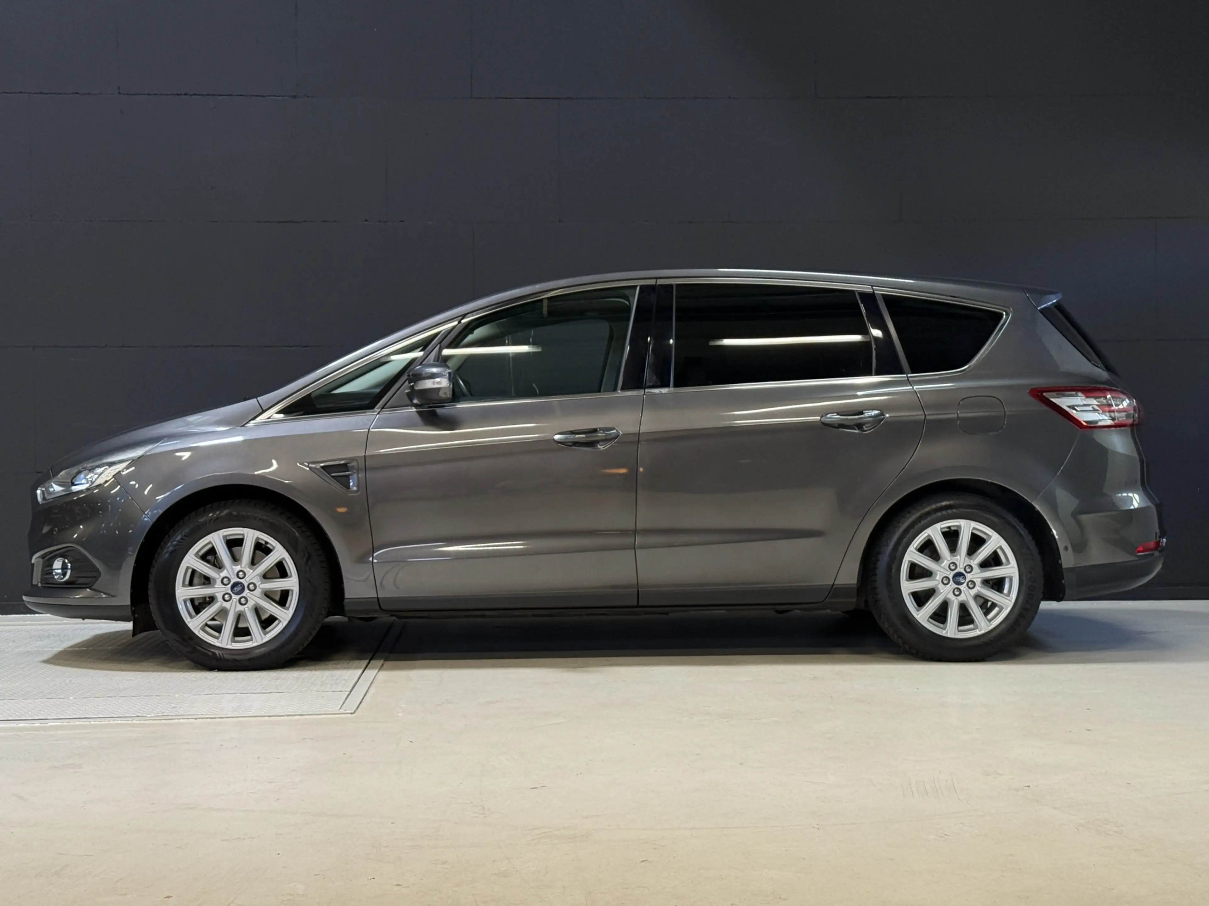 Ford S-Max 1.5 Titanium 7p. | Stoel/stuur verwarming | Trekha — photo 3