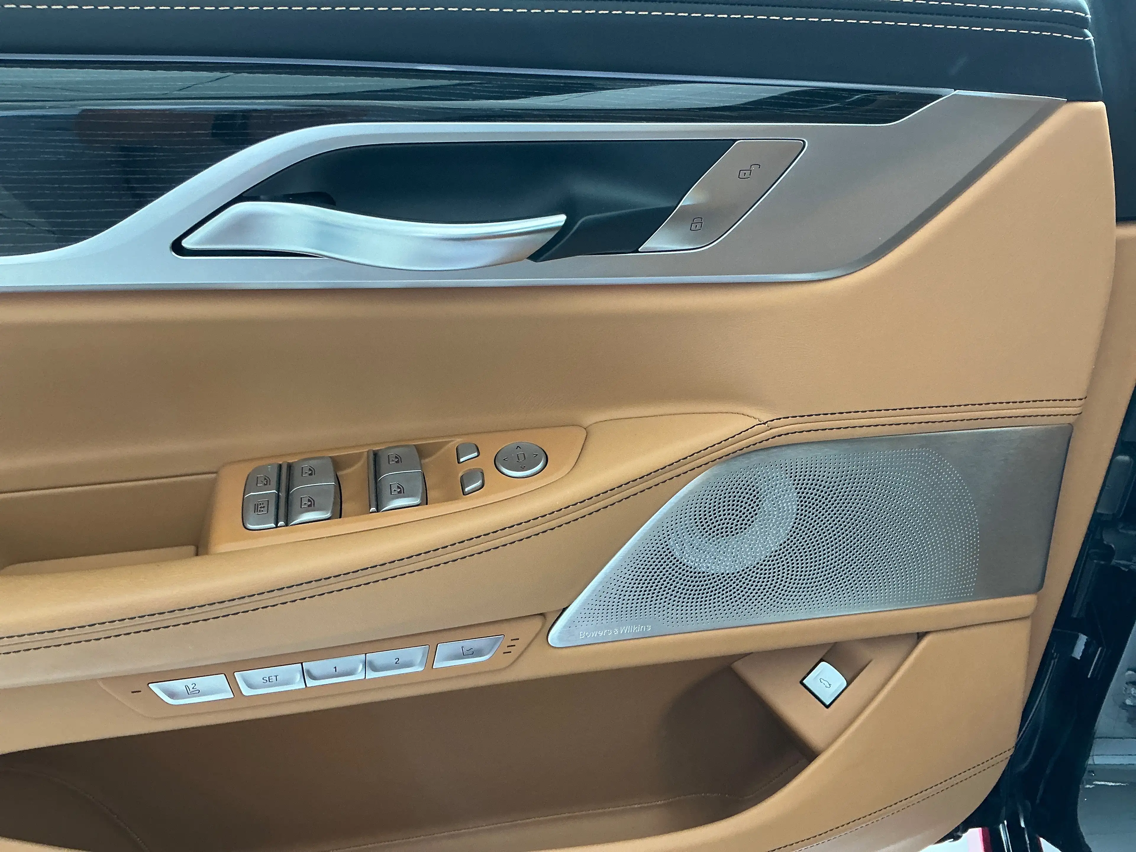 BMW 750 750 L i xDrive INDIVIDUAL, FONDENT.,LOUNGE — photo 8