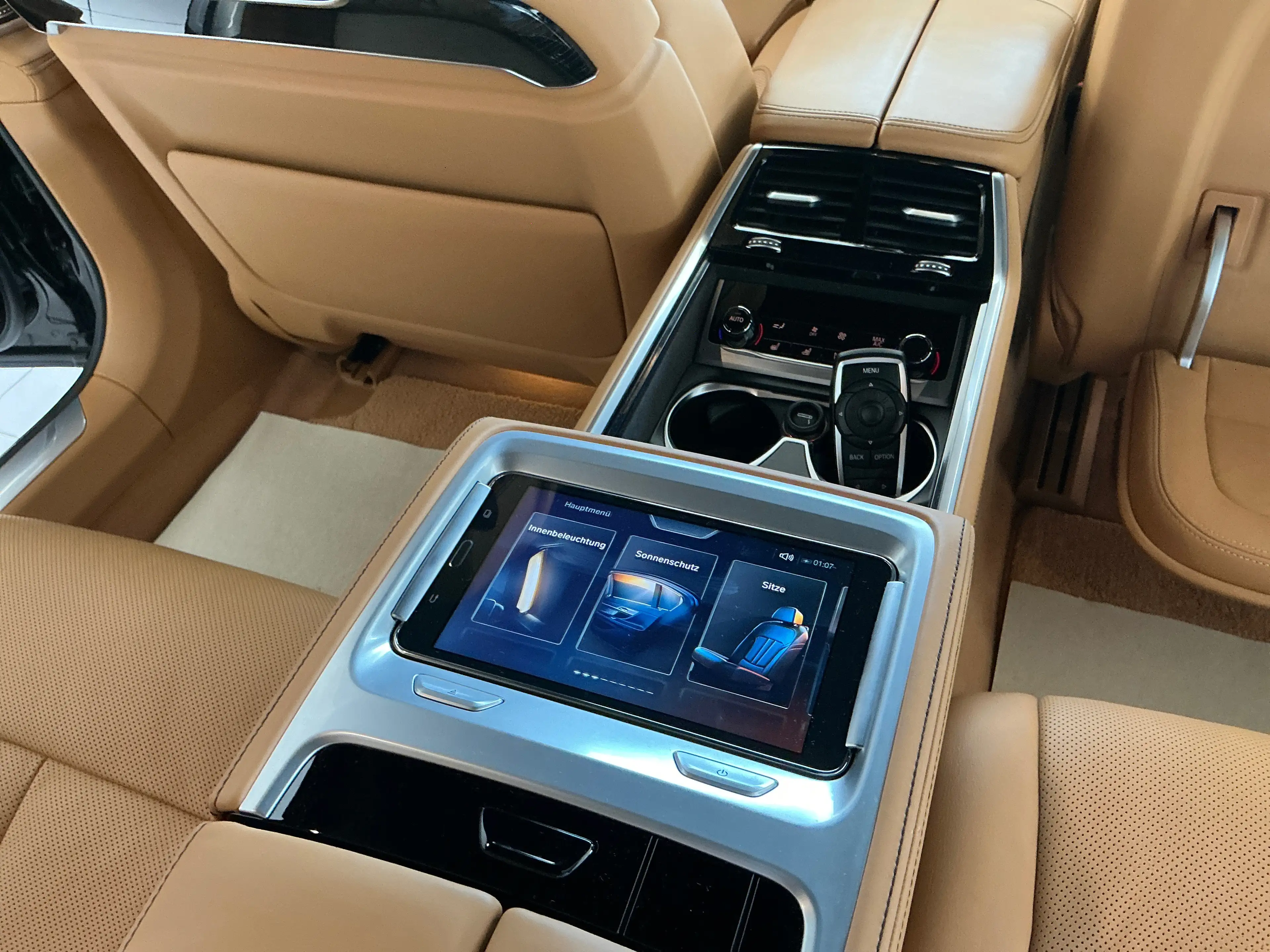 BMW 750 750 L i xDrive INDIVIDUAL, FONDENT.,LOUNGE — photo 13