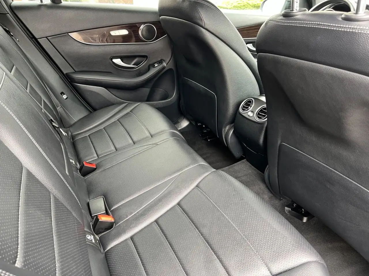 Mercedes-Benz GLC снимка Mercedes-Benz GLC