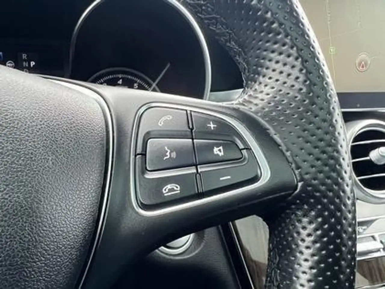 Mercedes-Benz GLC fotografie Mercedes-Benz GLC