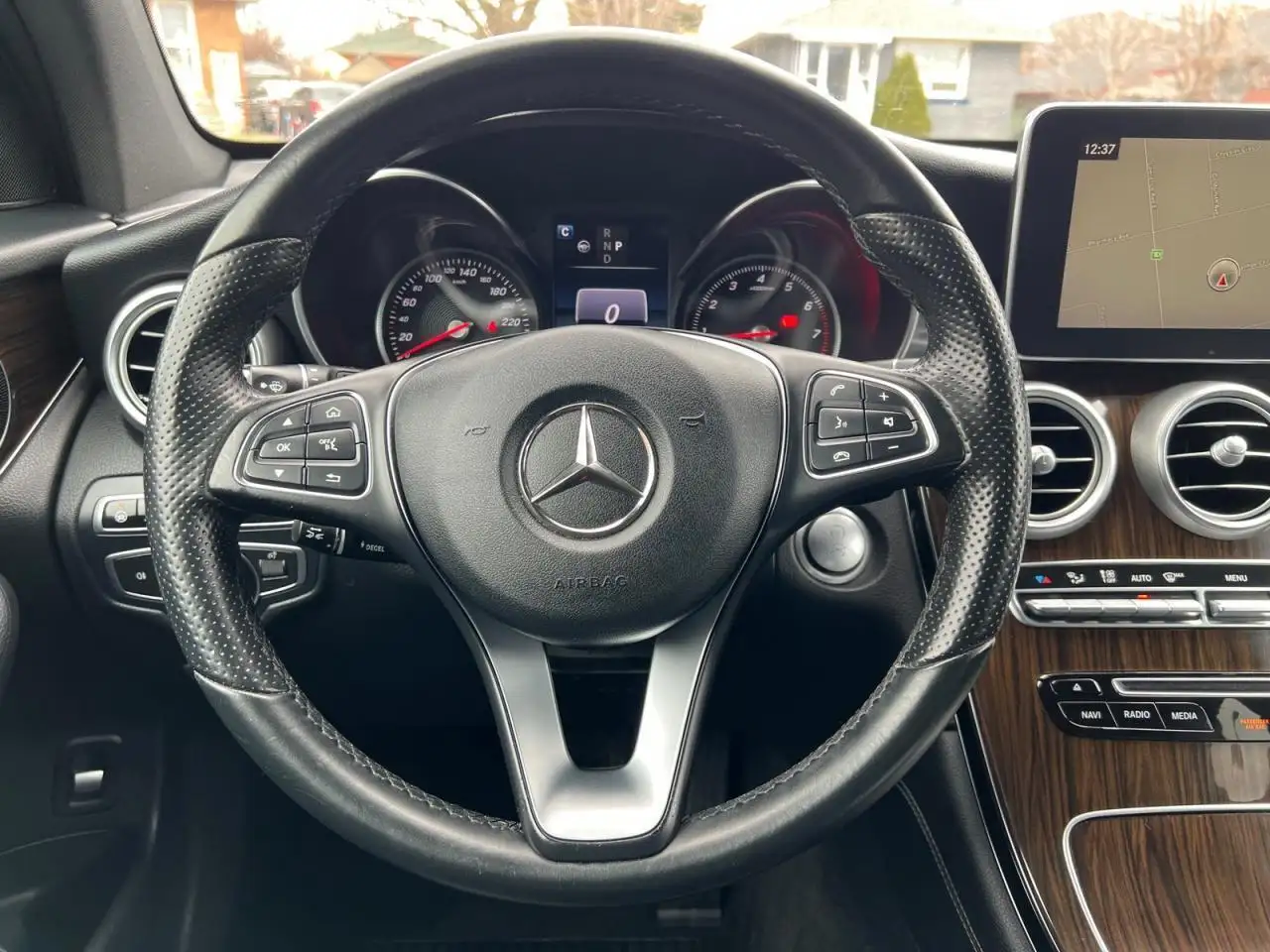 Mercedes-Benz GLC fotografie Mercedes-Benz GLC