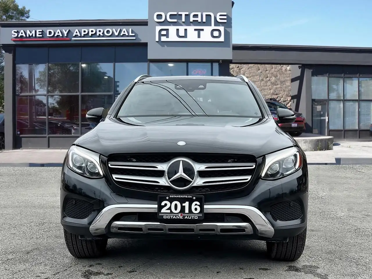 Mercedes-Benz GLC снимка Mercedes-Benz GLC