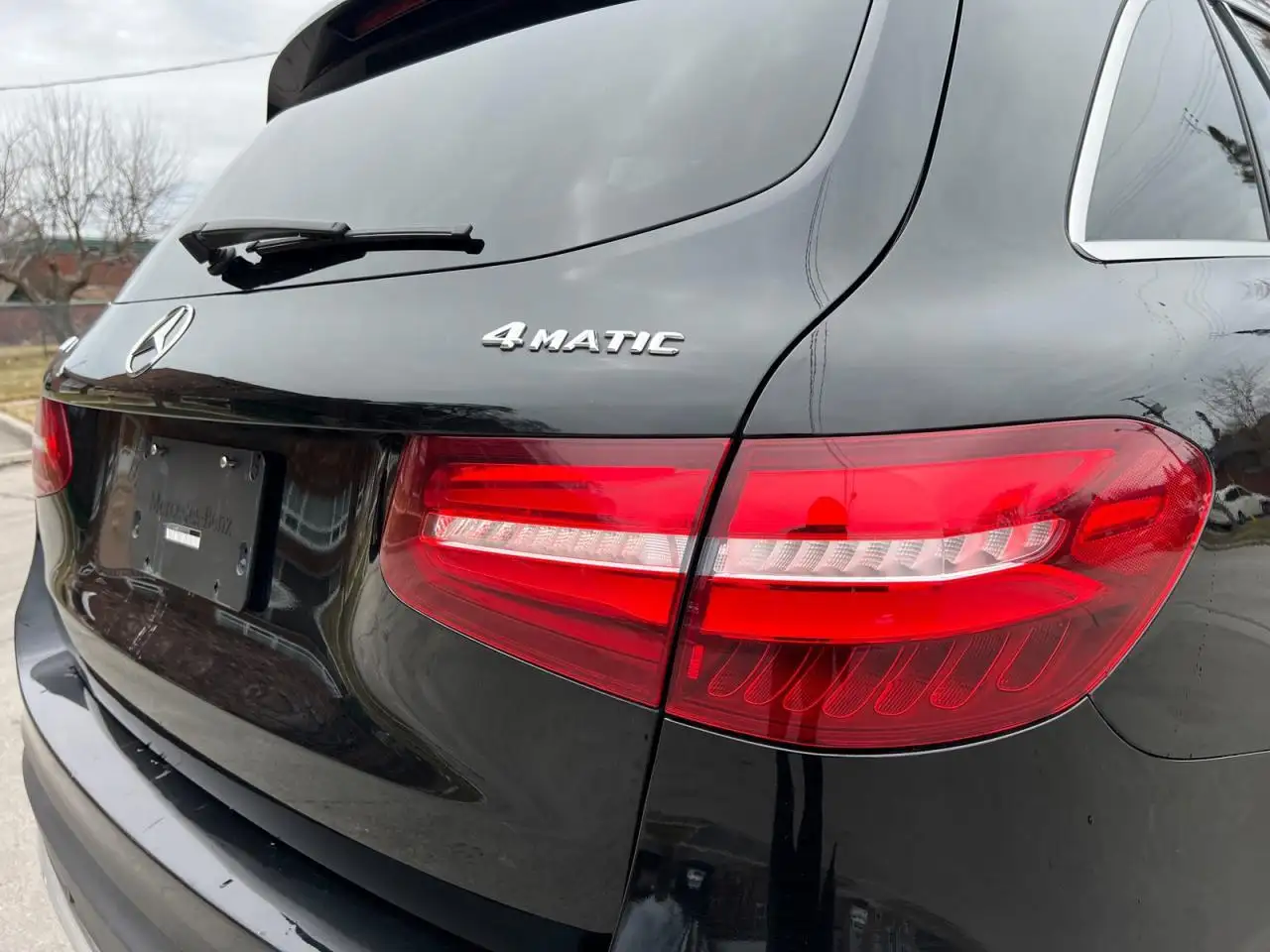Mercedes-Benz GLC снимка Mercedes-Benz GLC