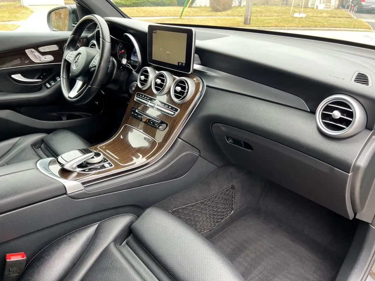 Mercedes-Benz GLC fotografie Mercedes-Benz GLC