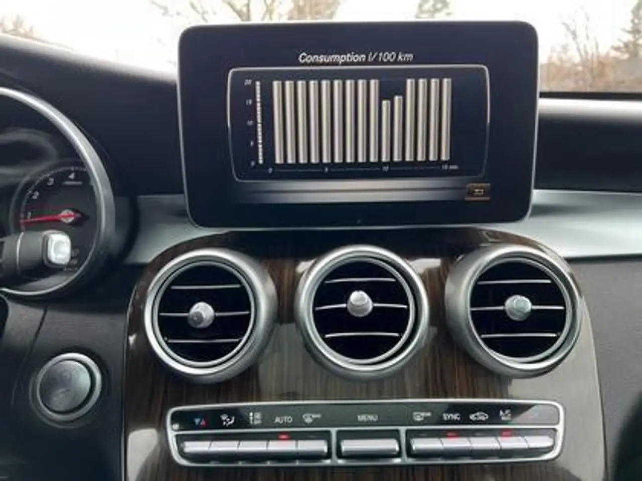 Mercedes-Benz GLC fotografie Mercedes-Benz GLC
