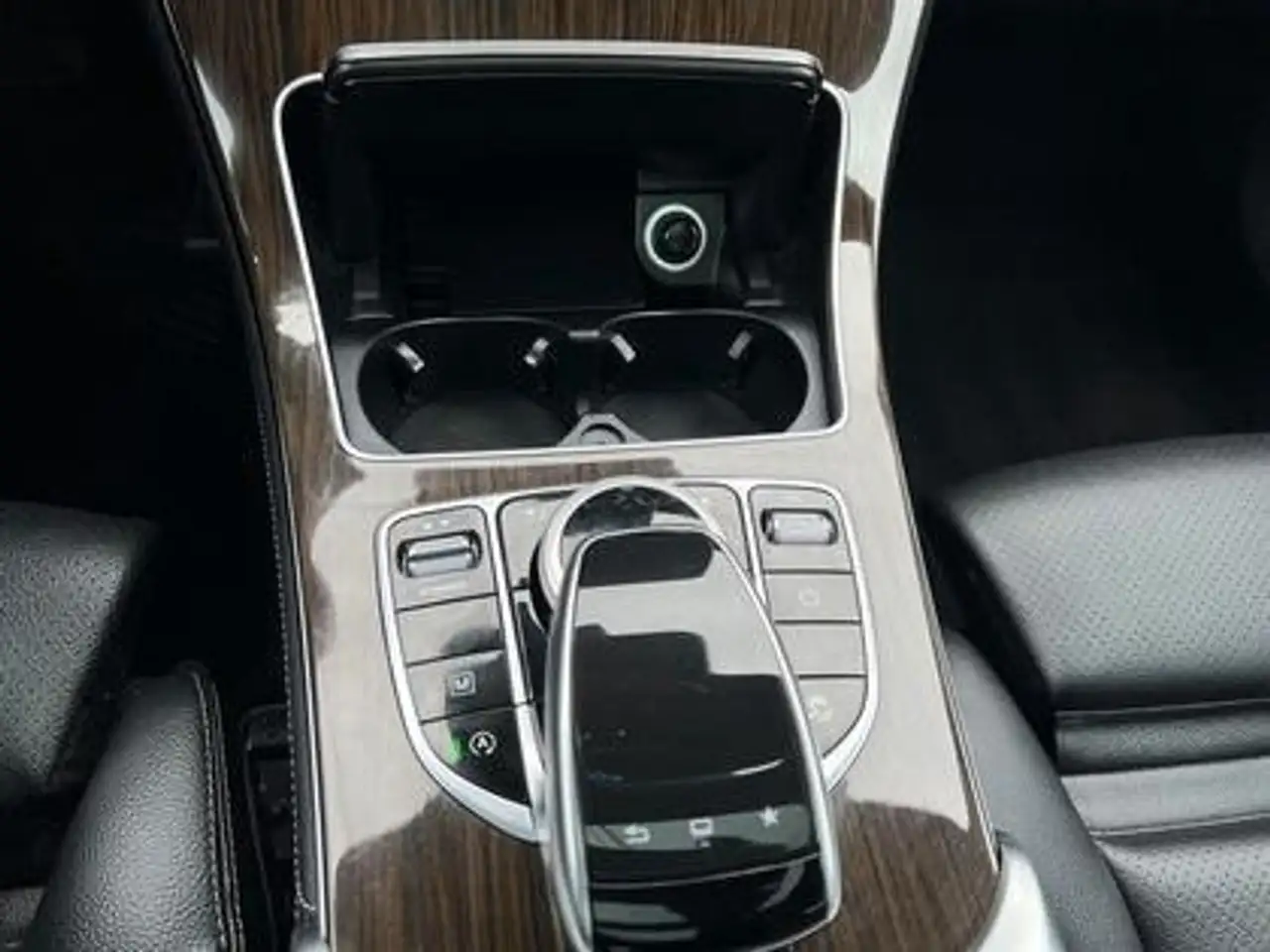 Mercedes-Benz GLC fotografie Mercedes-Benz GLC