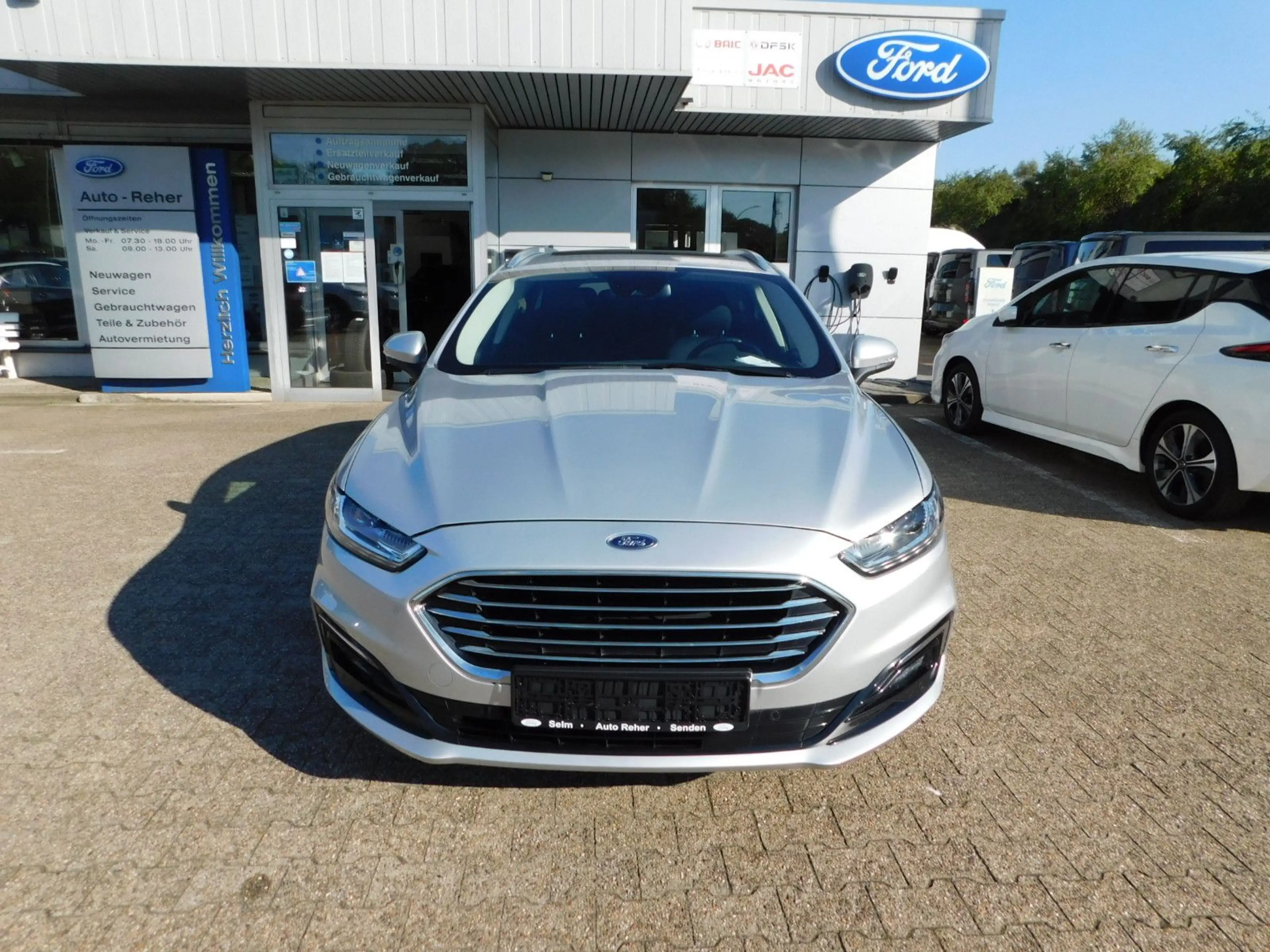 Ford Mondeo Turnier Titanium Autom. AHK / Panodach — photo 2