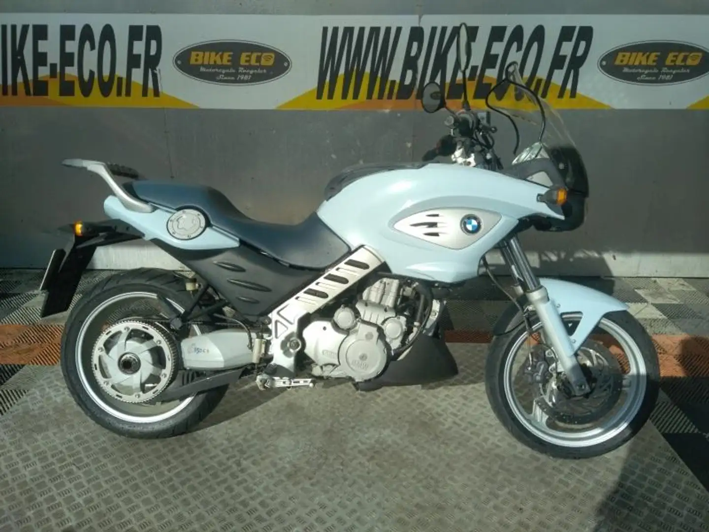 BMW R 65 Bleu - 1