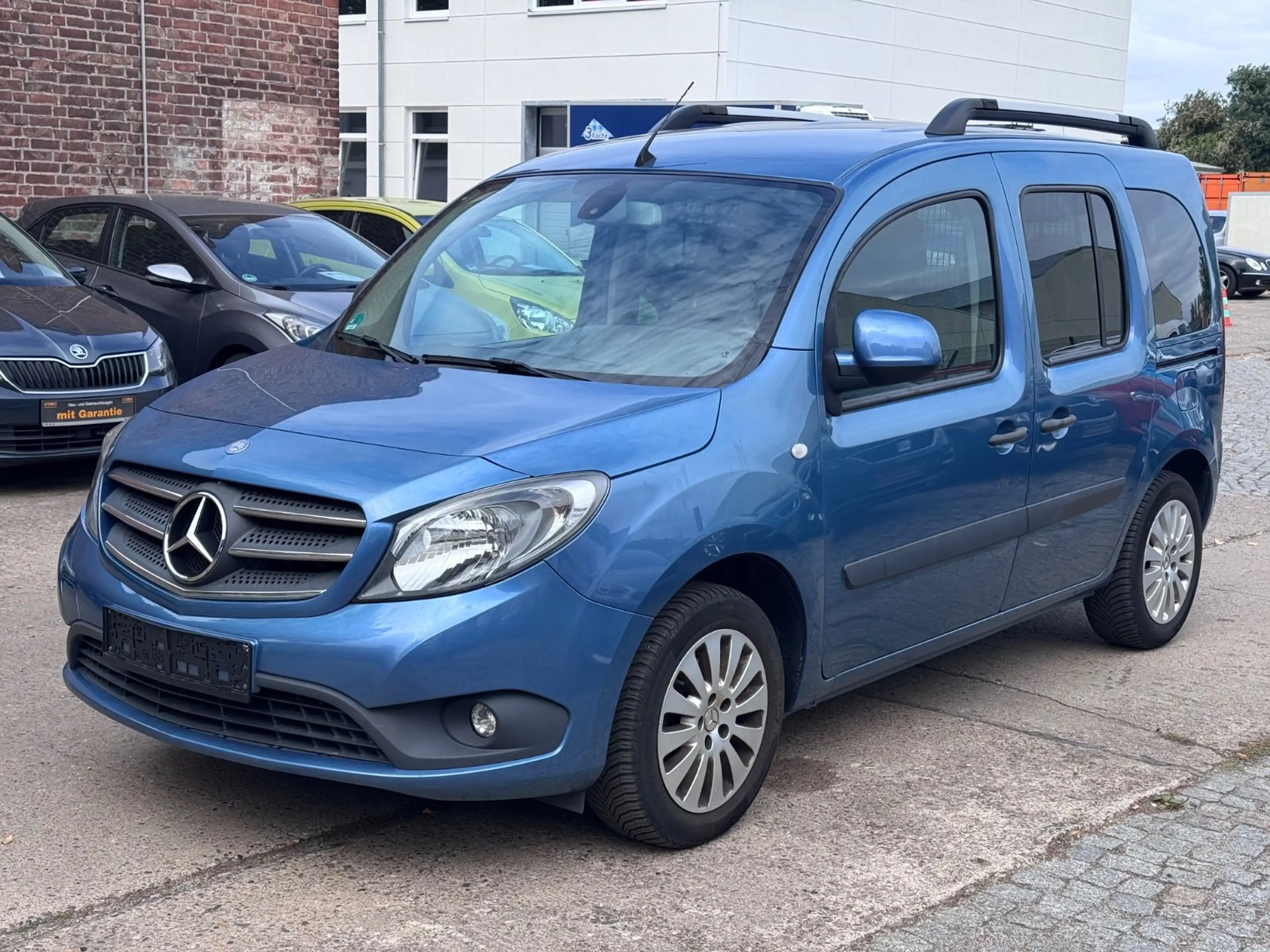 Mercedes-Benz Citan Kombi 112 lang mit neuer Steuerkette