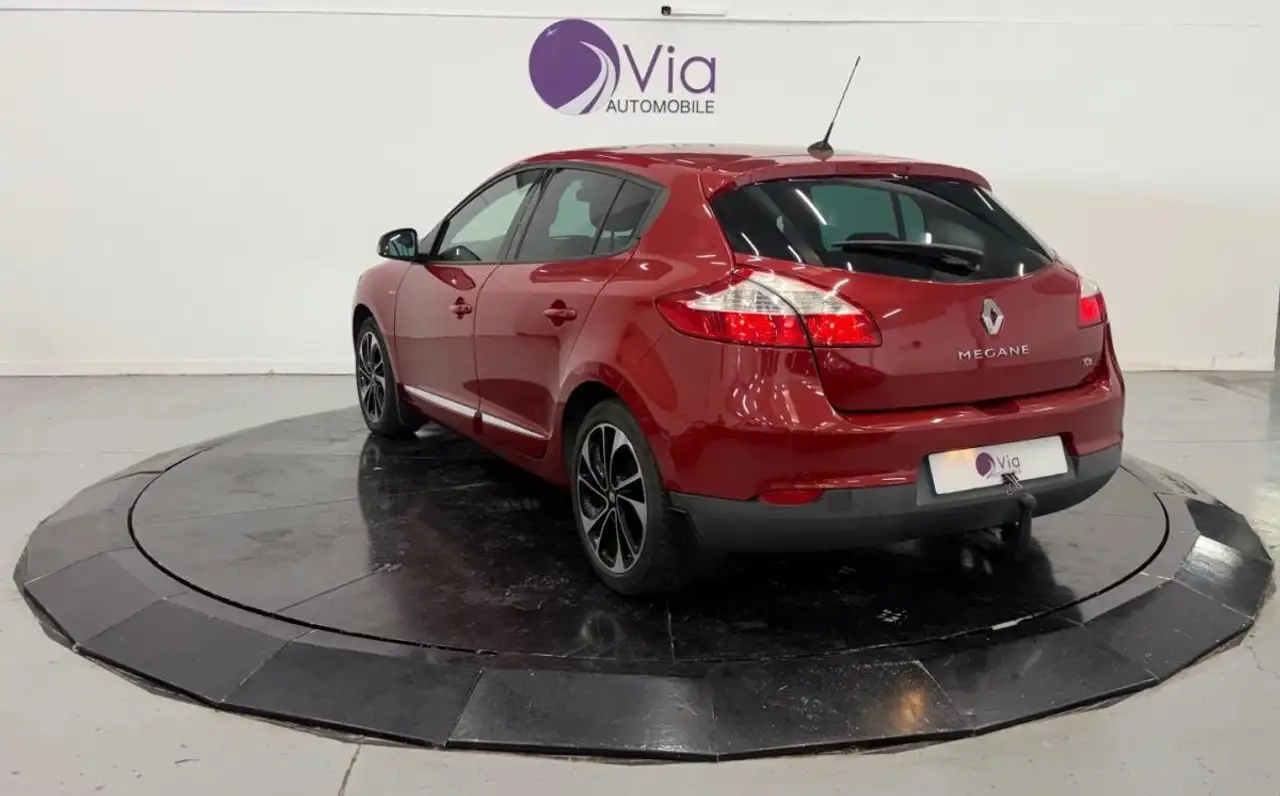 Renault Megane Citadine 5 portes — photo 6
