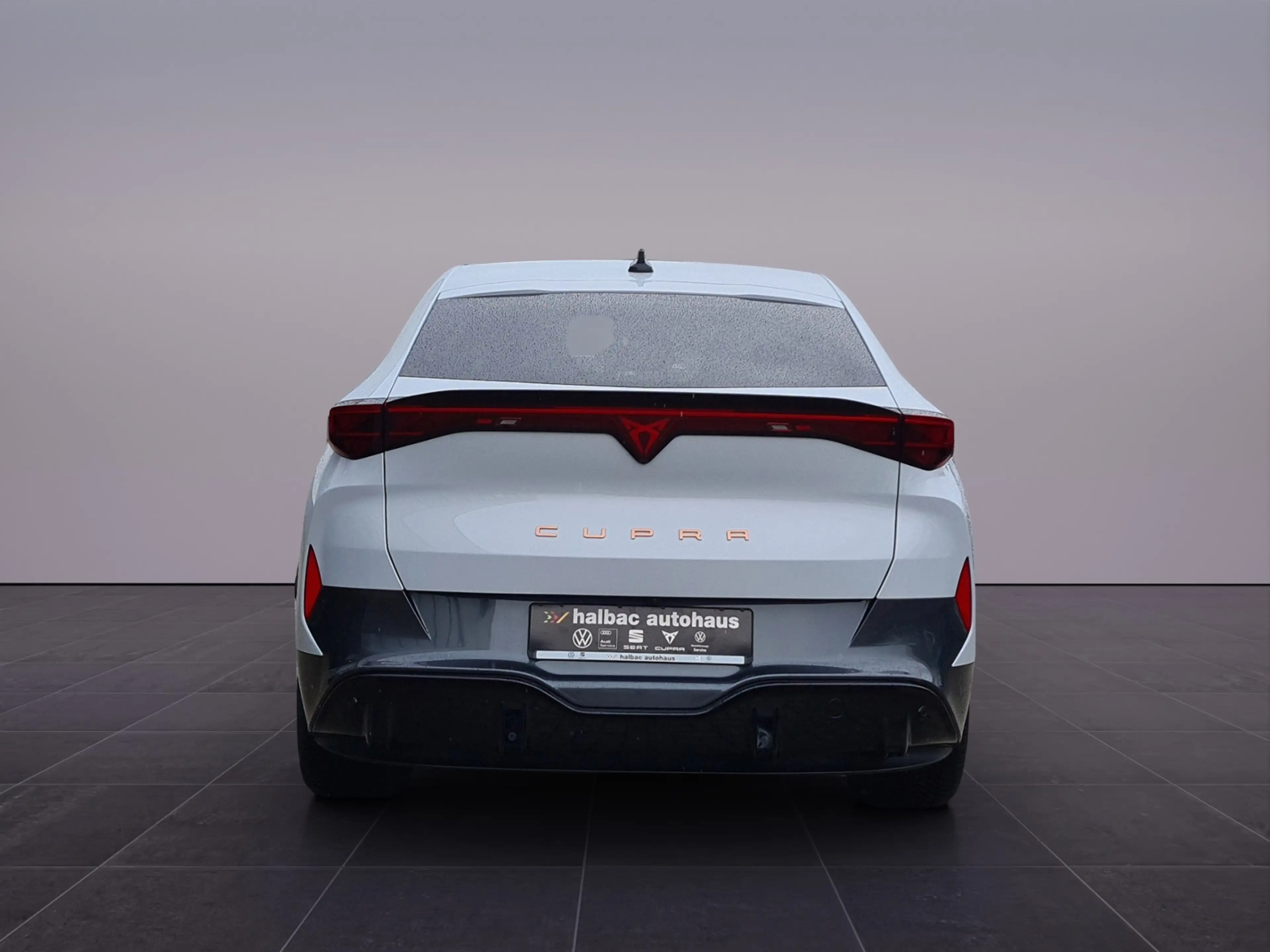 CUPRA Tavascan 77kWh Endurance+WÄRMEP+NAVI+LED+PDC+SHZ+ACC — photo 6