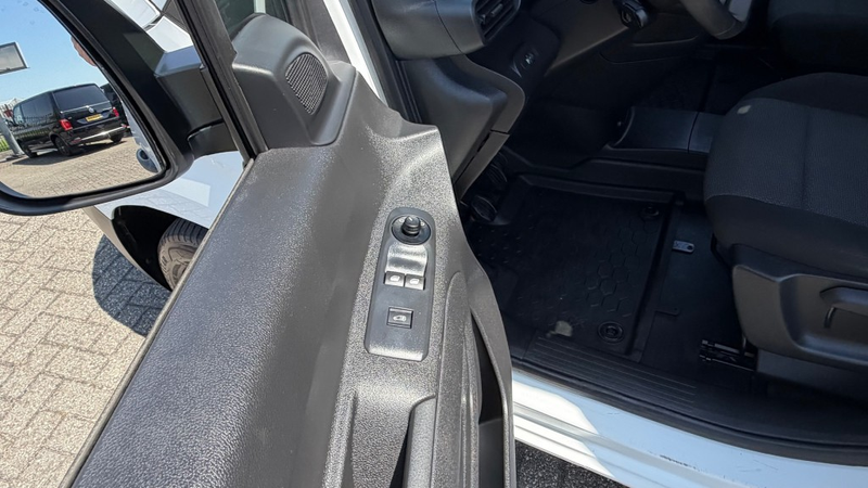 Peugeot Partner 1.5 BLEUHDI 55KW 75PK EURO 6 AIRCO/ CRUISE CONTROL — photo 18