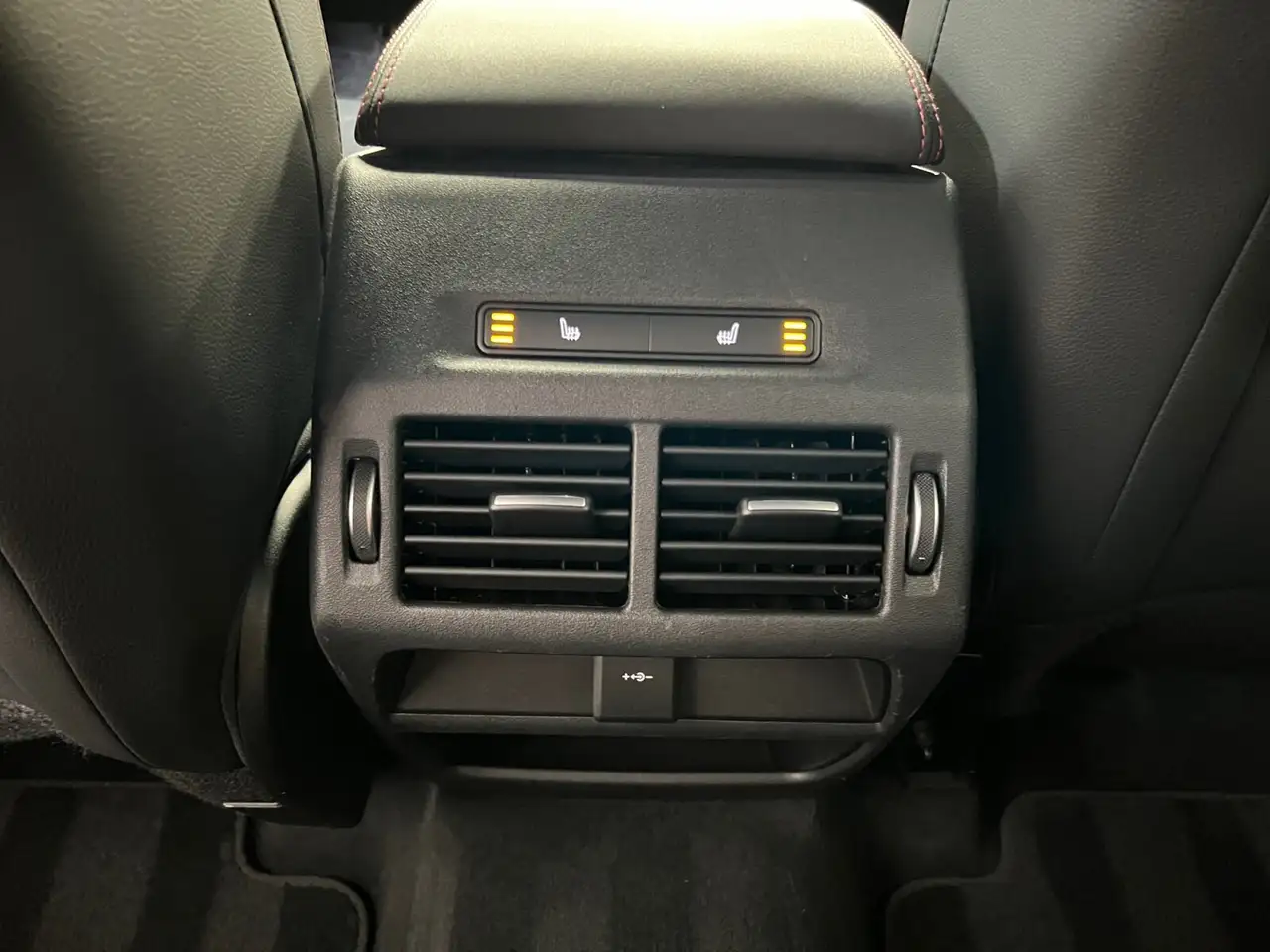 Land Rover Discovery Sport R-Dynamic P300e PHEV ** ACC Keyless Carplay..., миниатюра 28