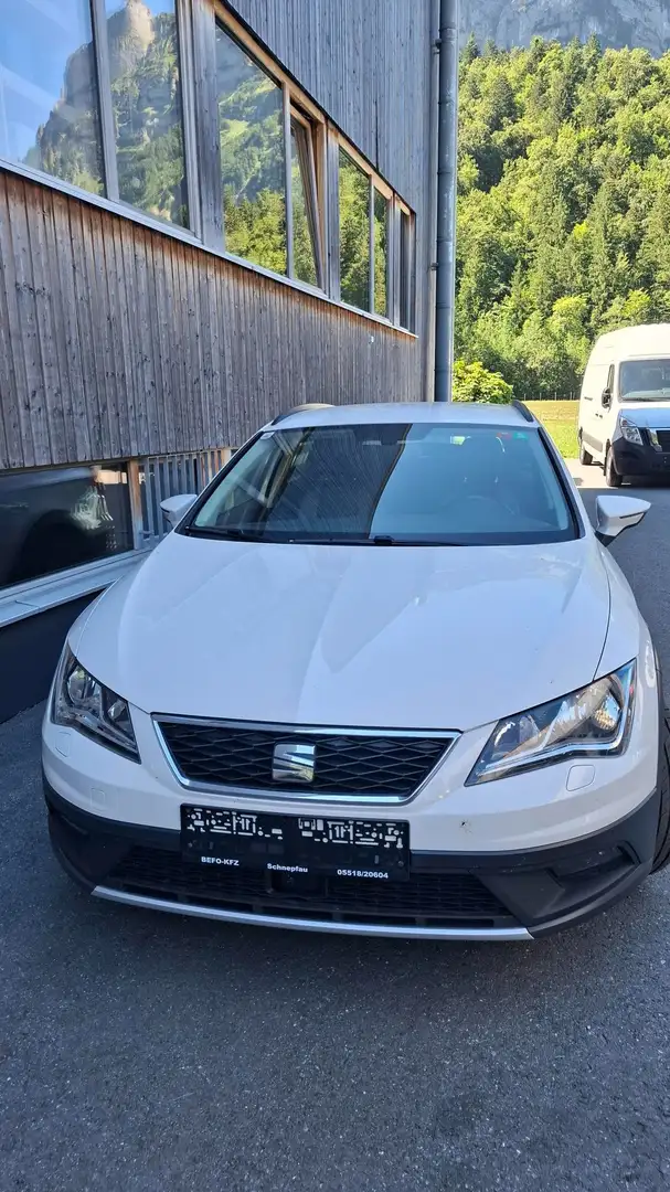 SEAT Leon X-Perience 4Drive Weiß - 1