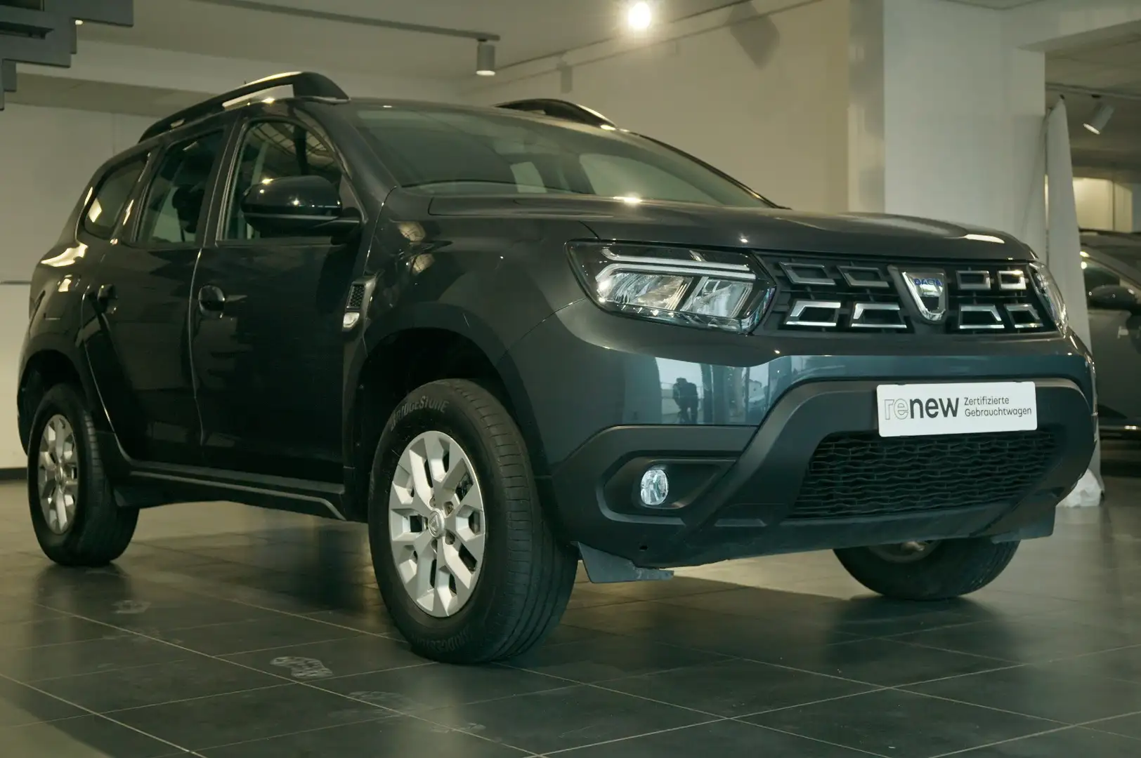 Dacia Duster II 1.0 TCe 100 LPG Comfort 2WD Grau - 2