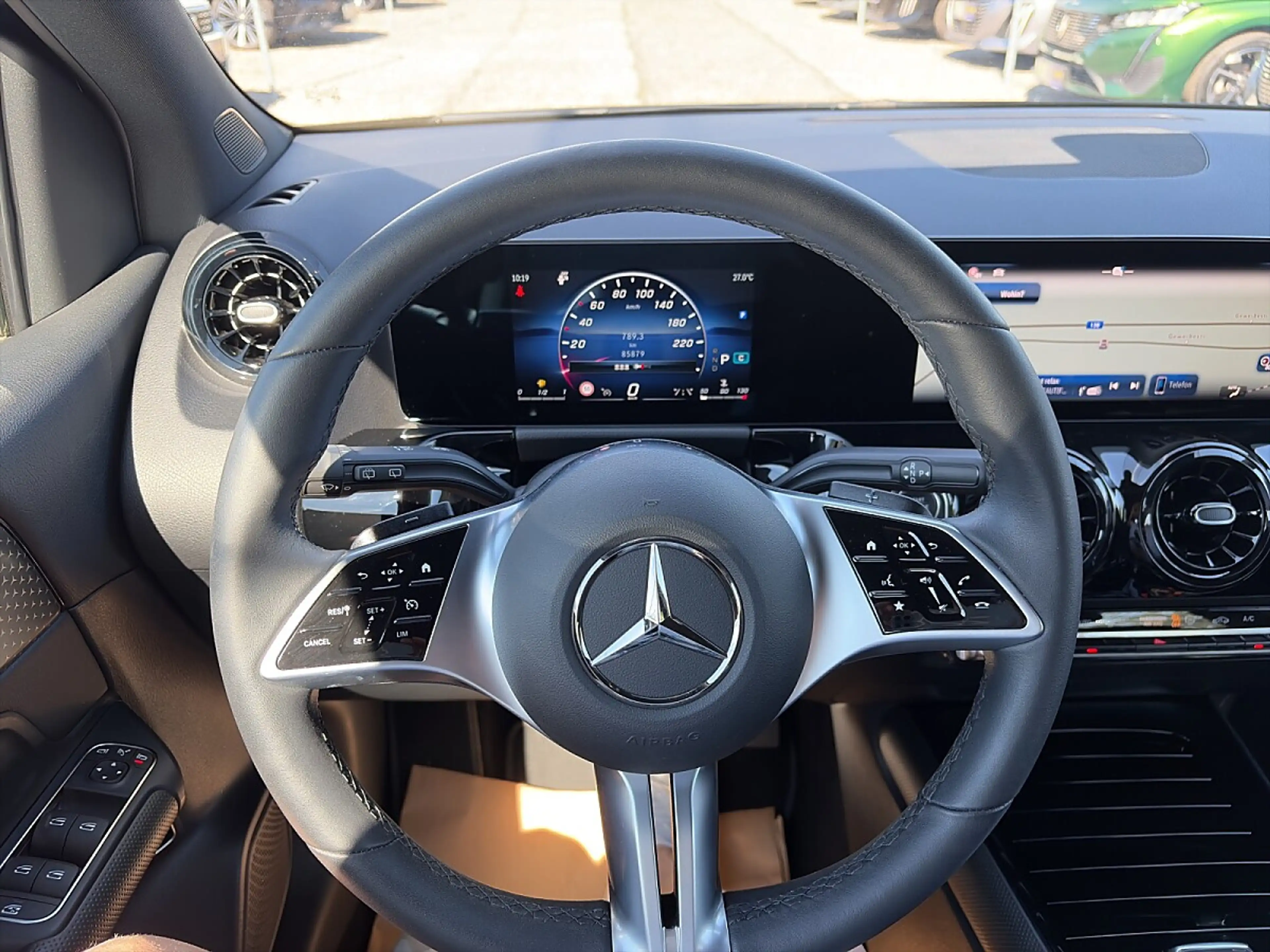 Mercedes-Benz B 180 d (EURO 6e) — photo 13