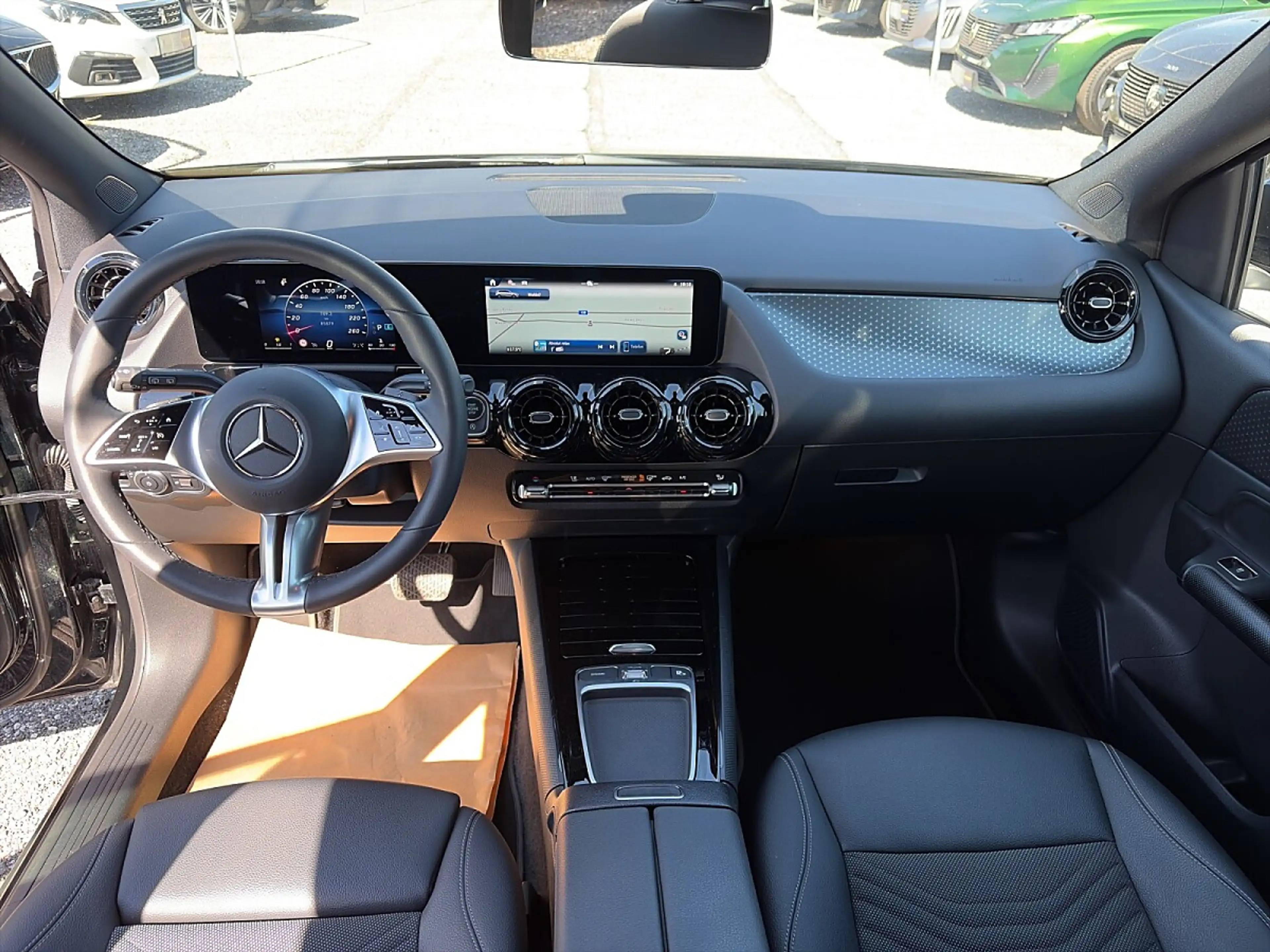 Mercedes-Benz B 180 d (EURO 6e) — photo 9