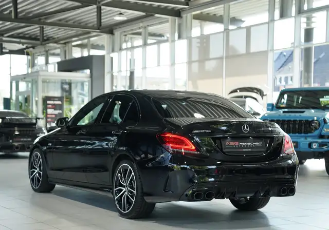 Mercedes-Benz C Class view 10