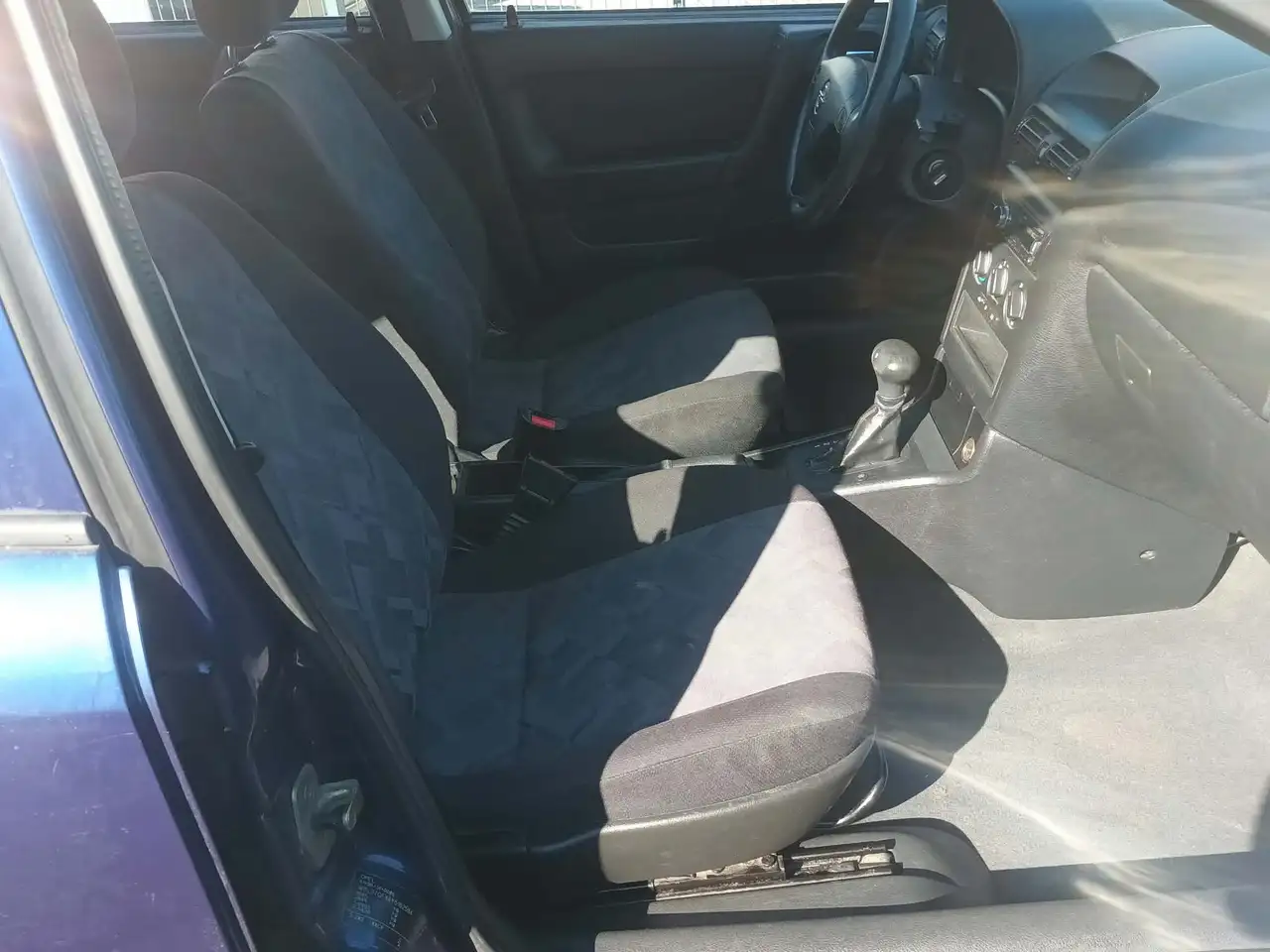 Opel Astra 1.6 Comfort Automatik Klima AHK Tüv neu, foto 8