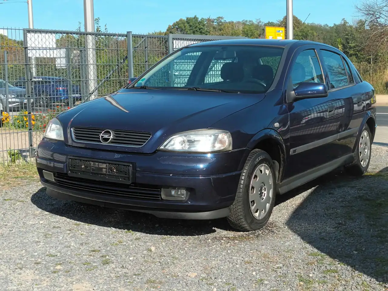 Opel Astra 1.6 Comfort Automatik Klima AHK Tüv neu, foto 2