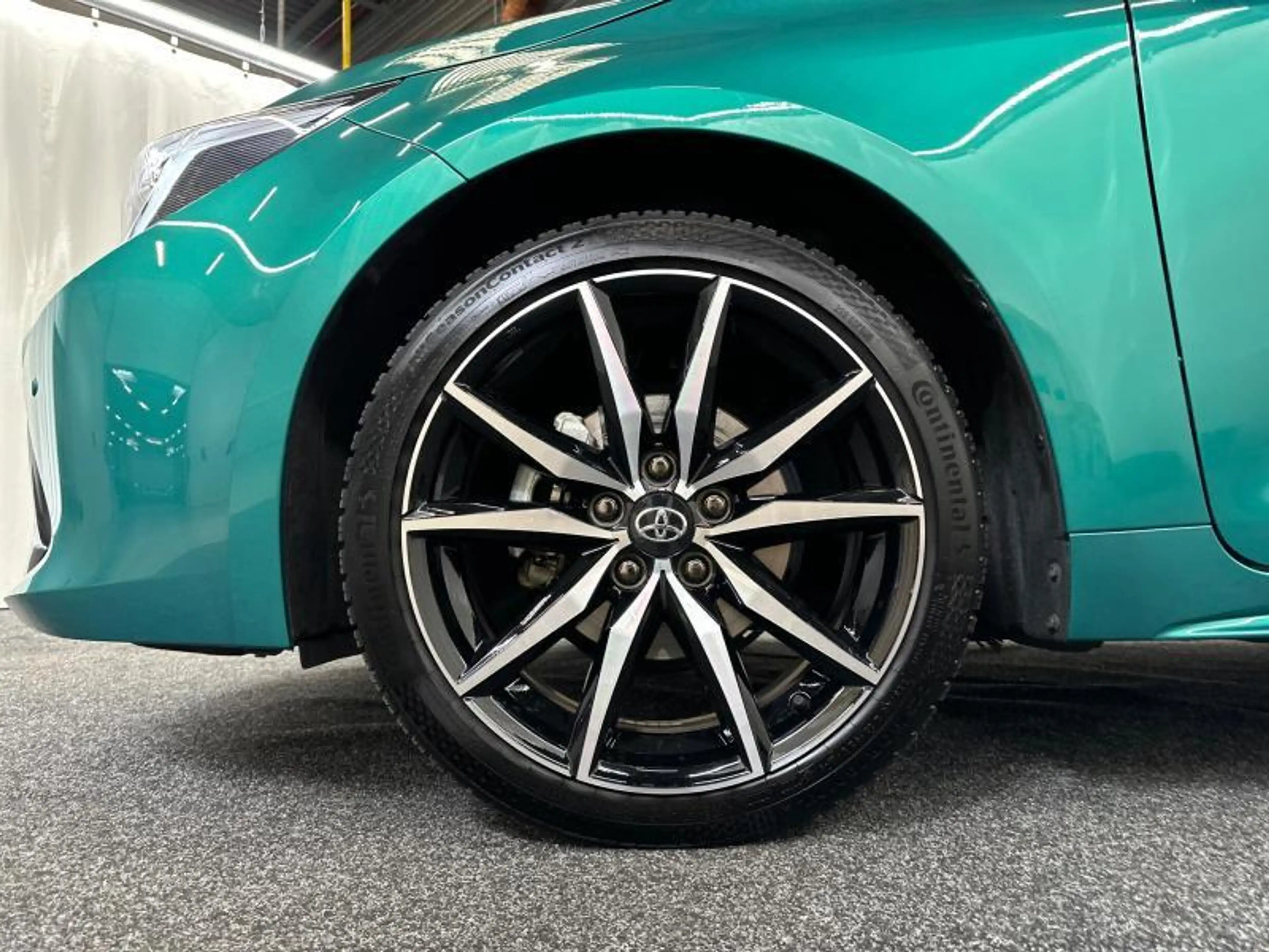 Toyota Corolla TS GR Sport — photo 13