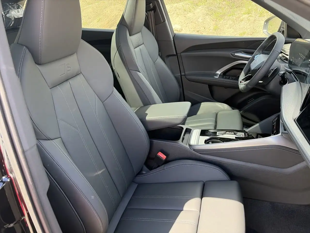 Audi Q5 снимка Audi Q5