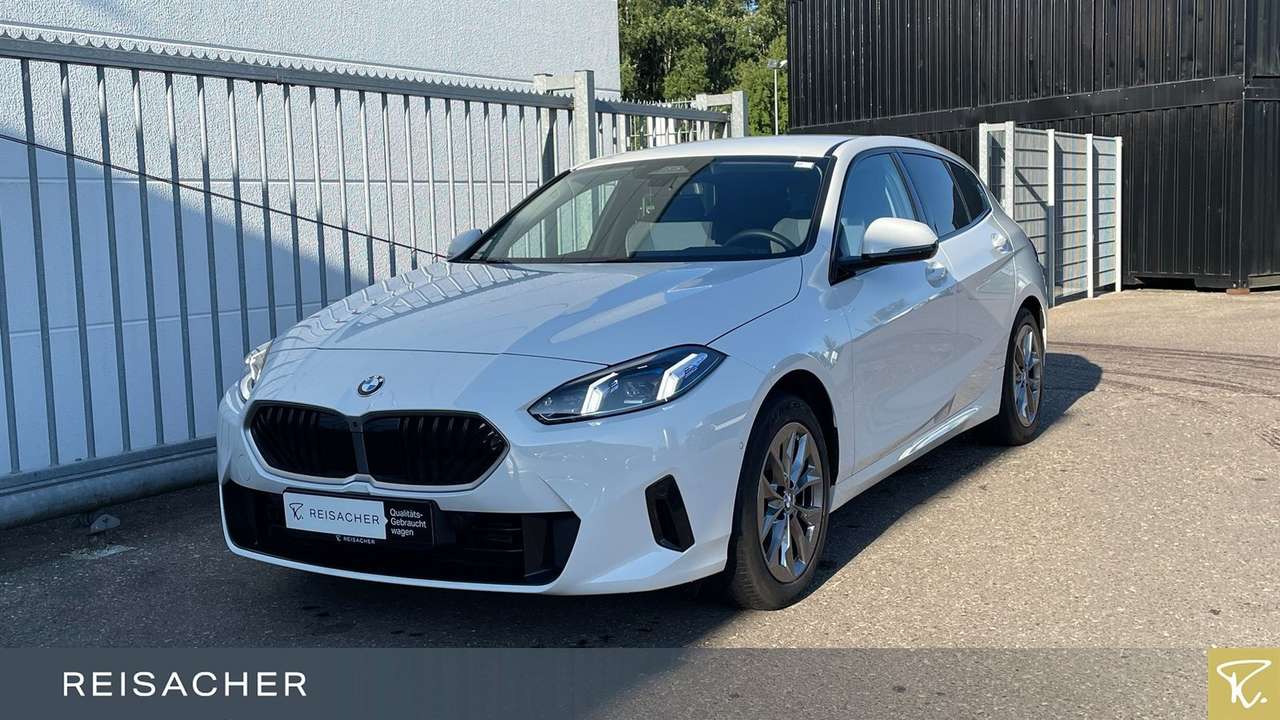 BMW 118 2024