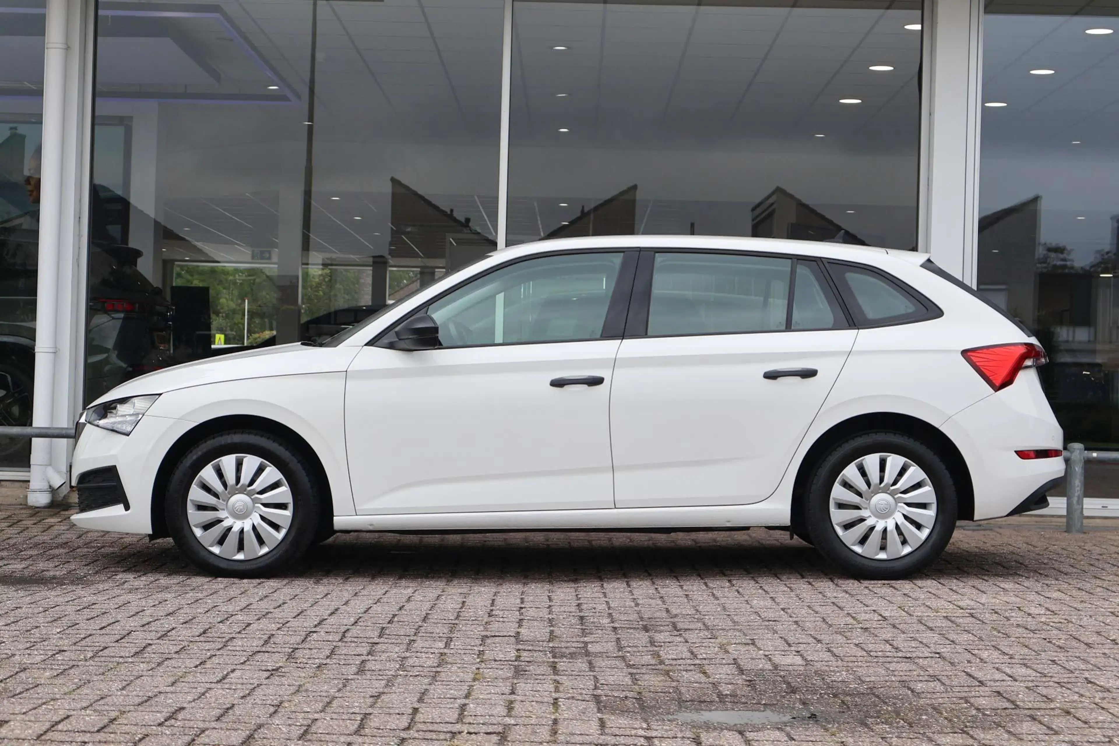 Skoda Scala 1.0 TSI 95pk Active | Carplay | PDC | Cruise Contr — photo 14